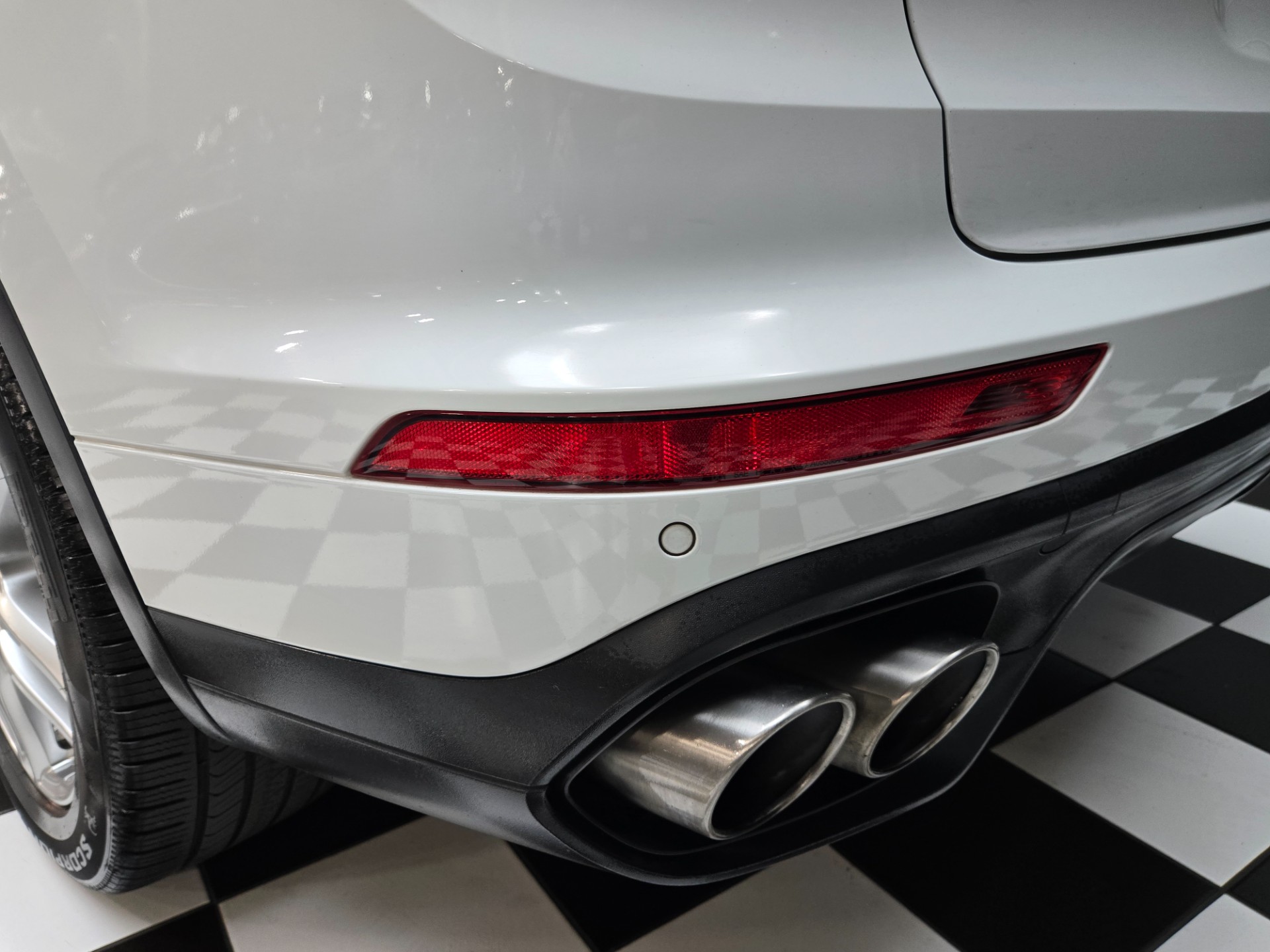 2017 Porsche Cayenne 22