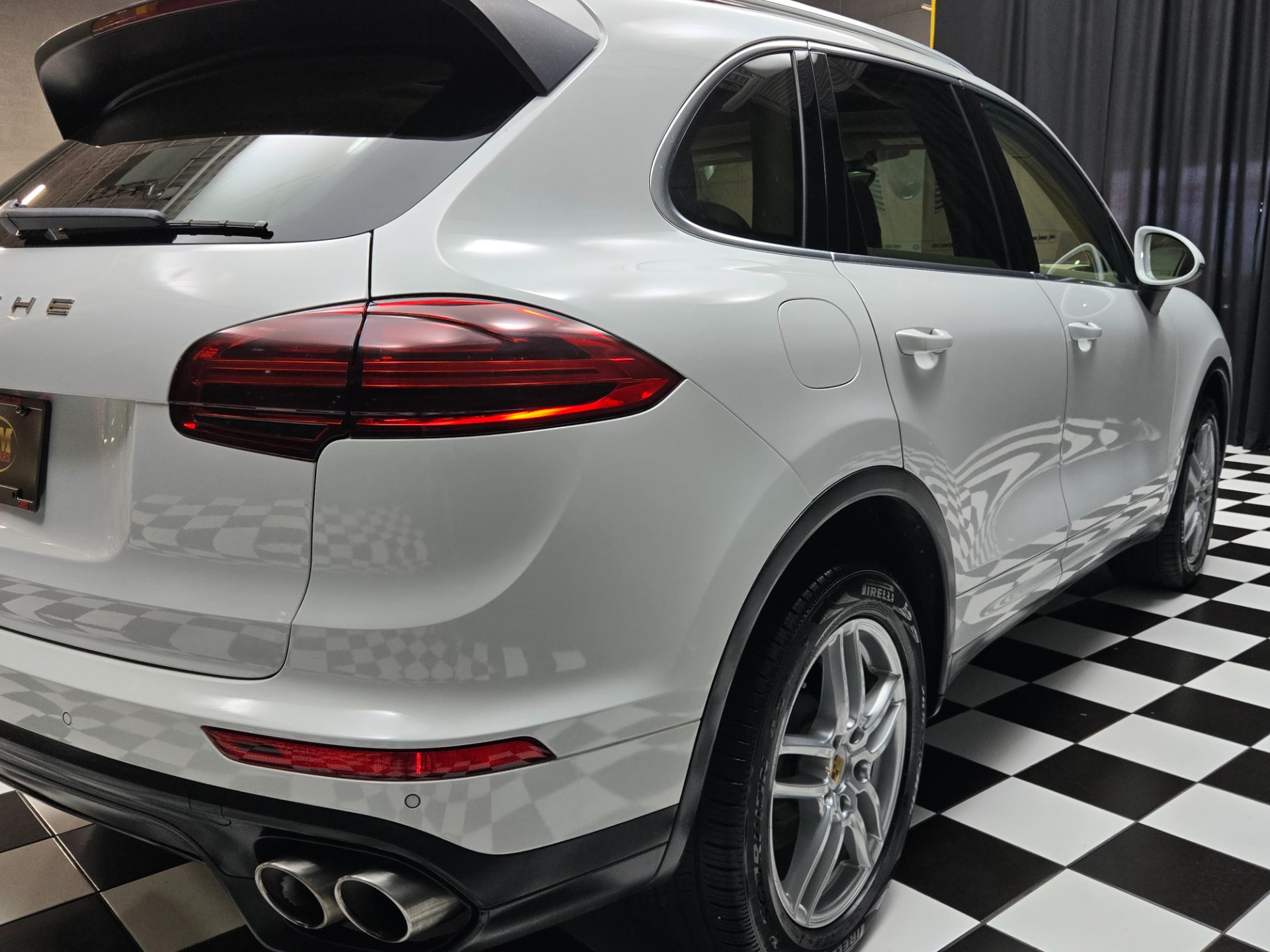 2017 Porsche Cayenne 49