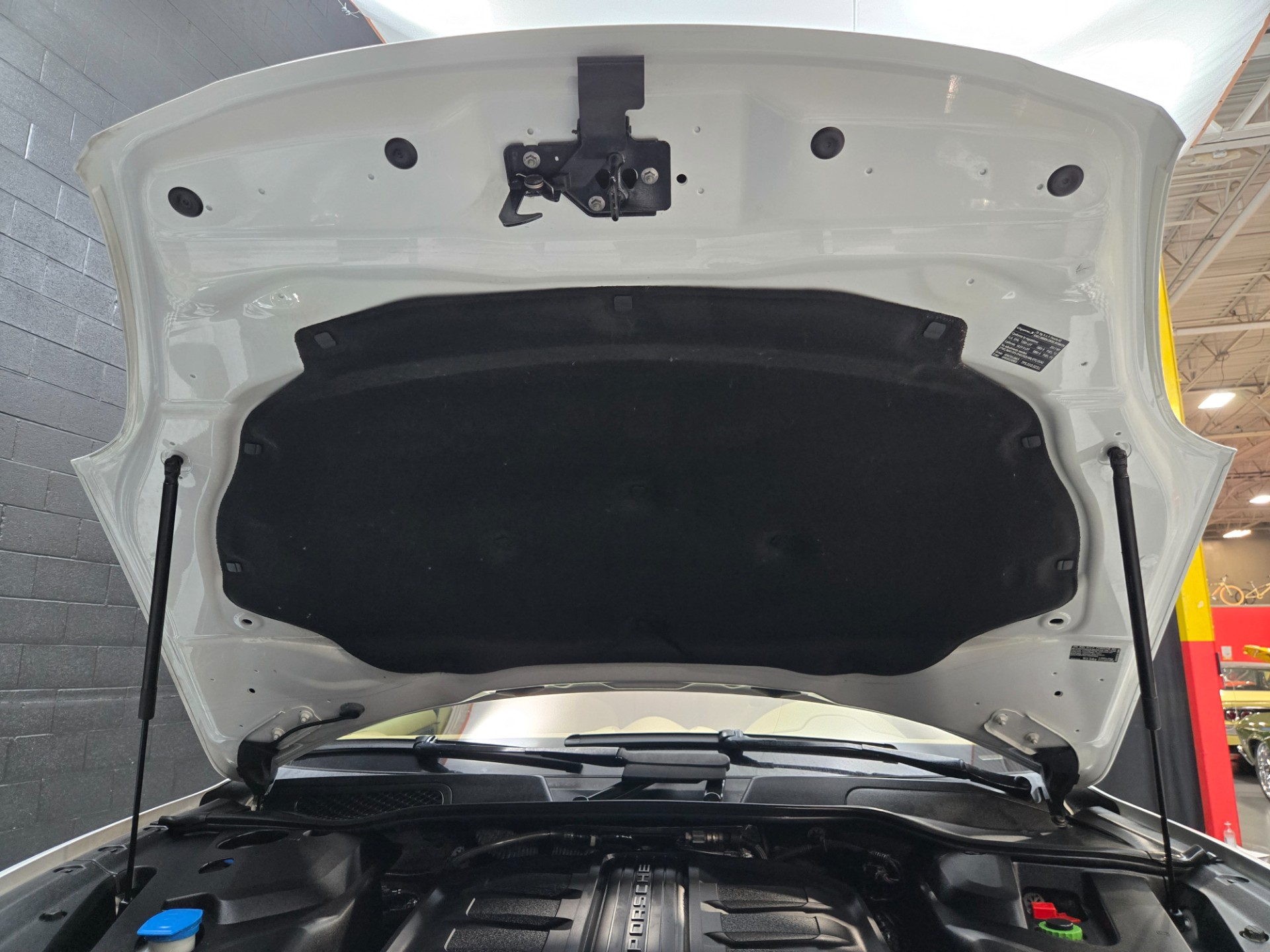 2017 Porsche Cayenne 66