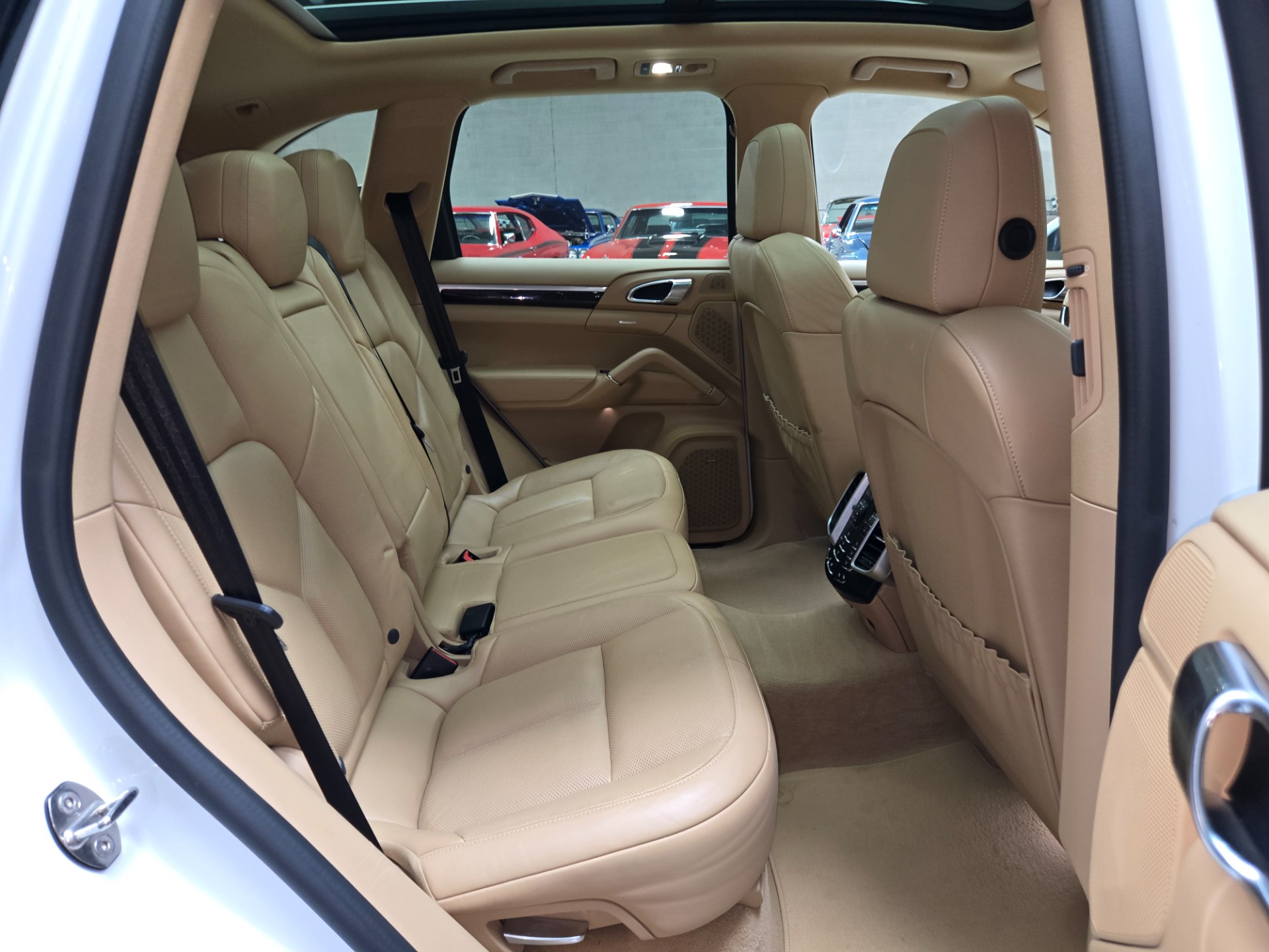 2017 Porsche Cayenne 100