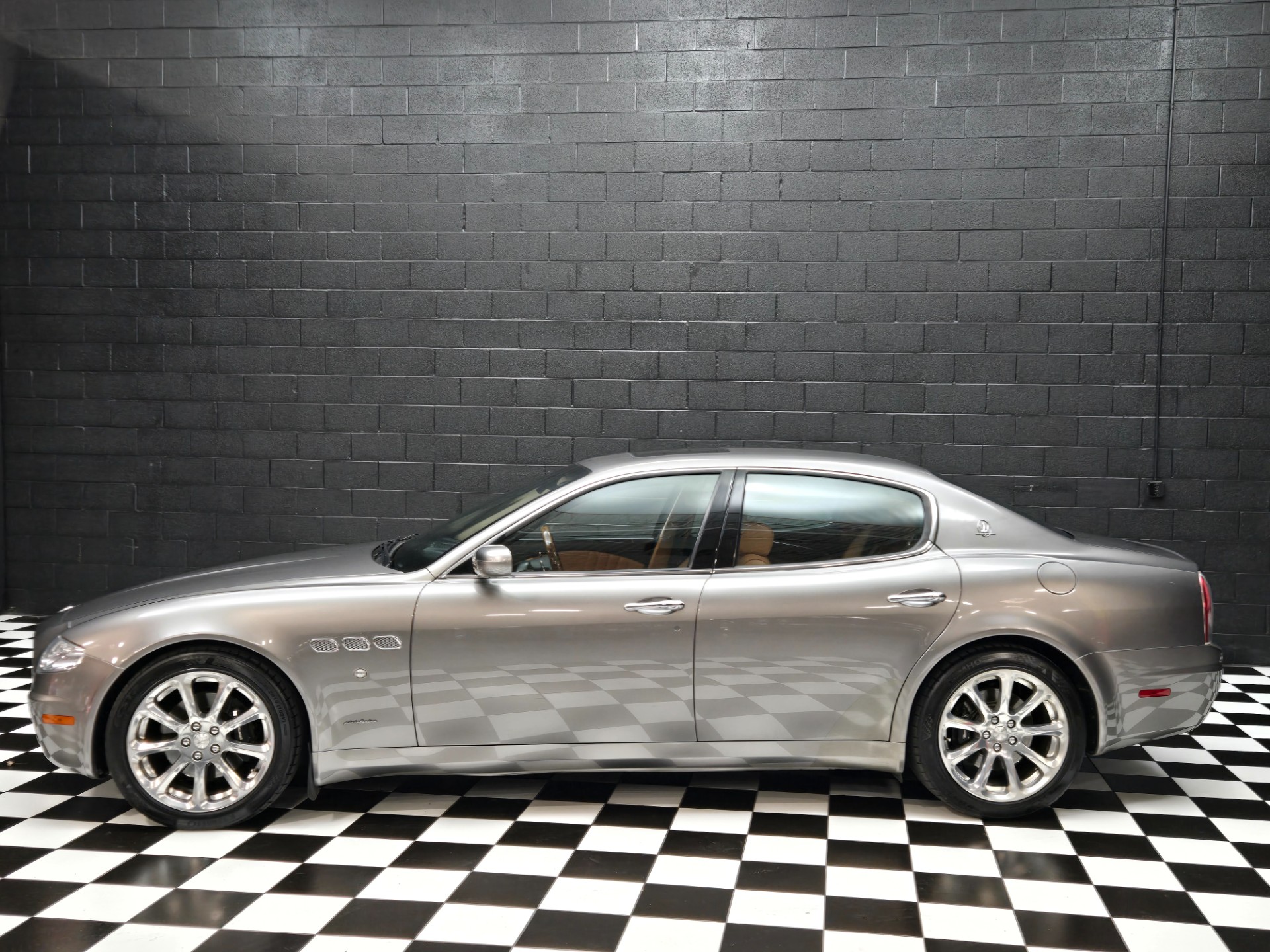 2008 Maserati Quattroporte 2