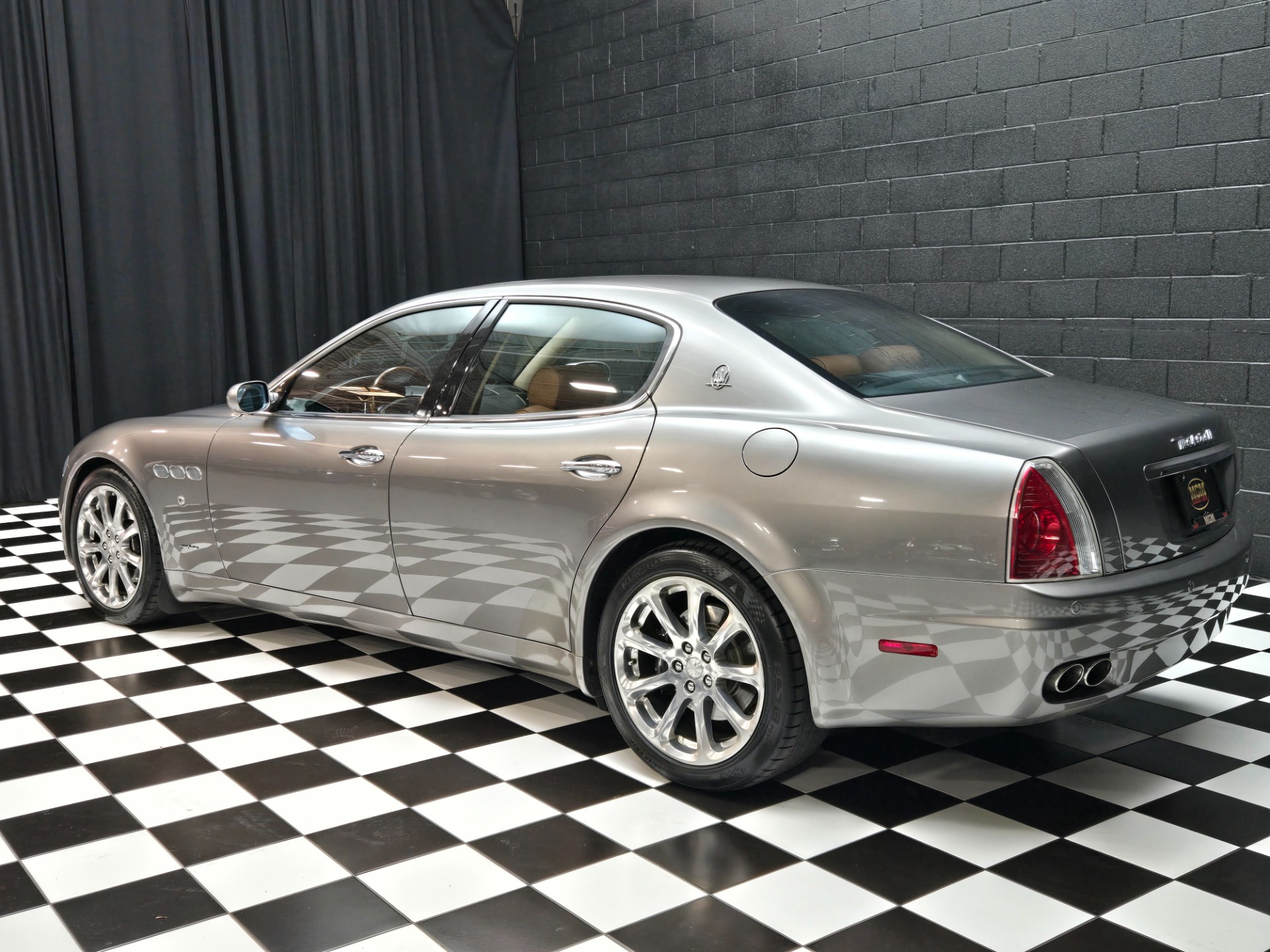 2008 Maserati Quattroporte 4