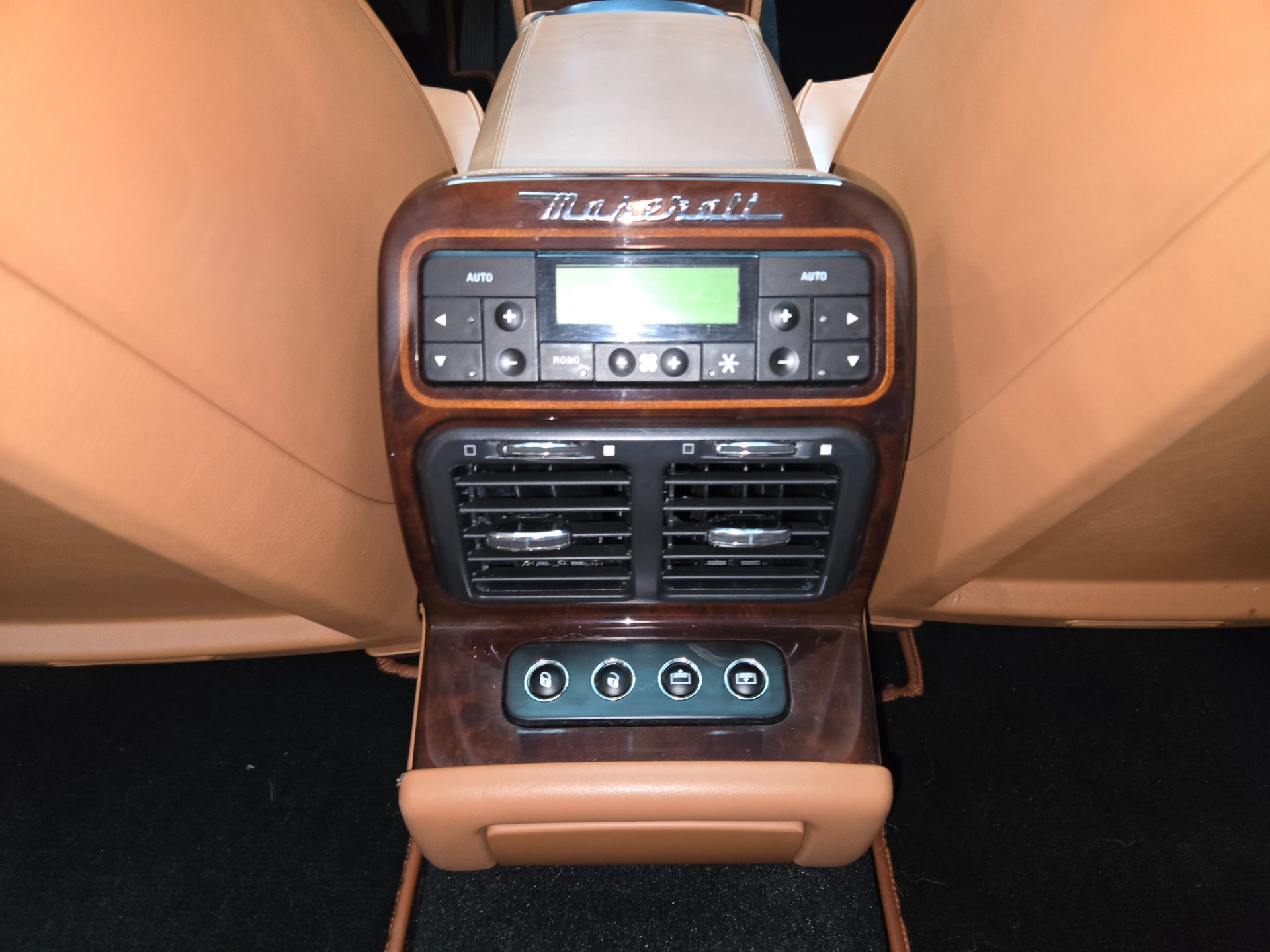 2008 Maserati Quattroporte 80