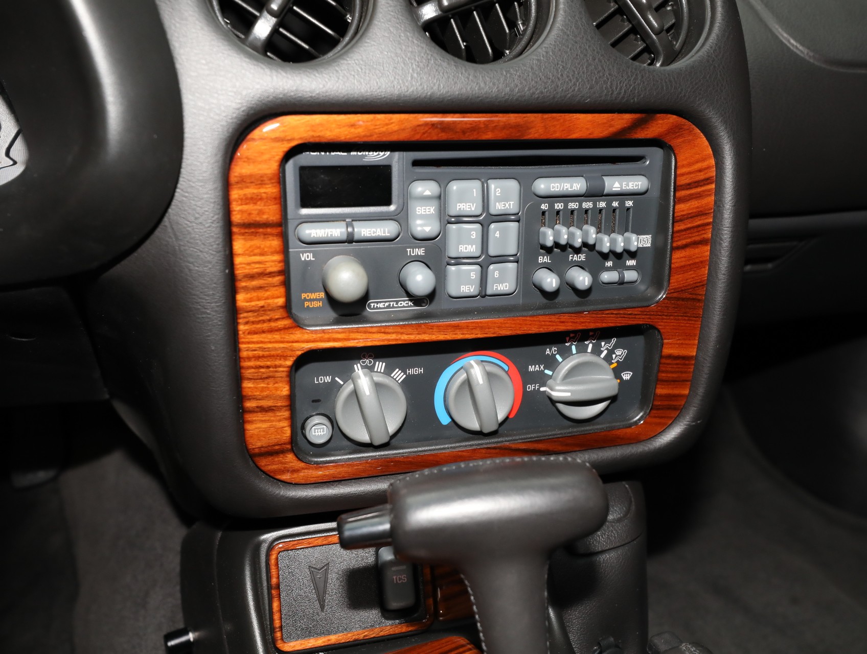 2000 Pontiac Firebird 63