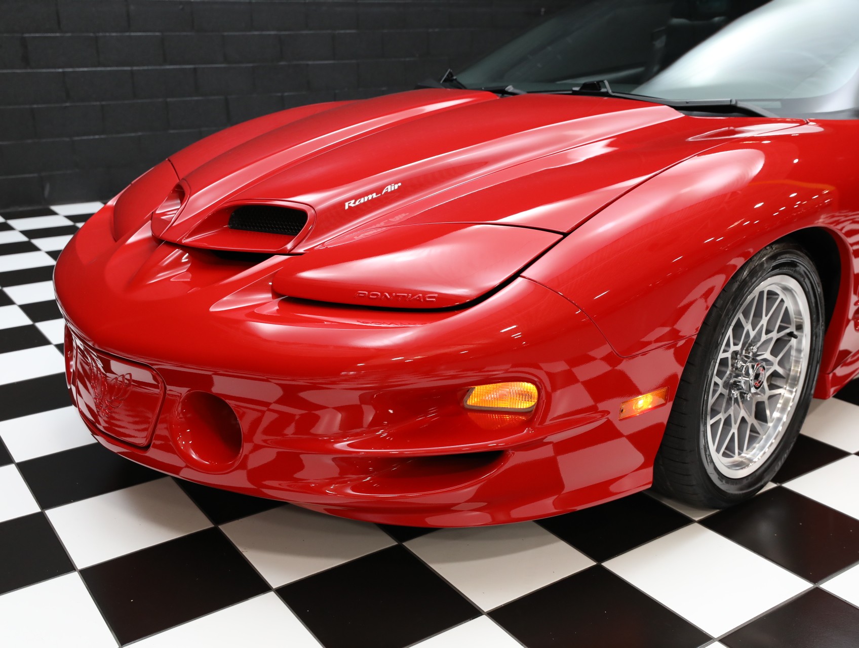 2000 Pontiac Firebird 9