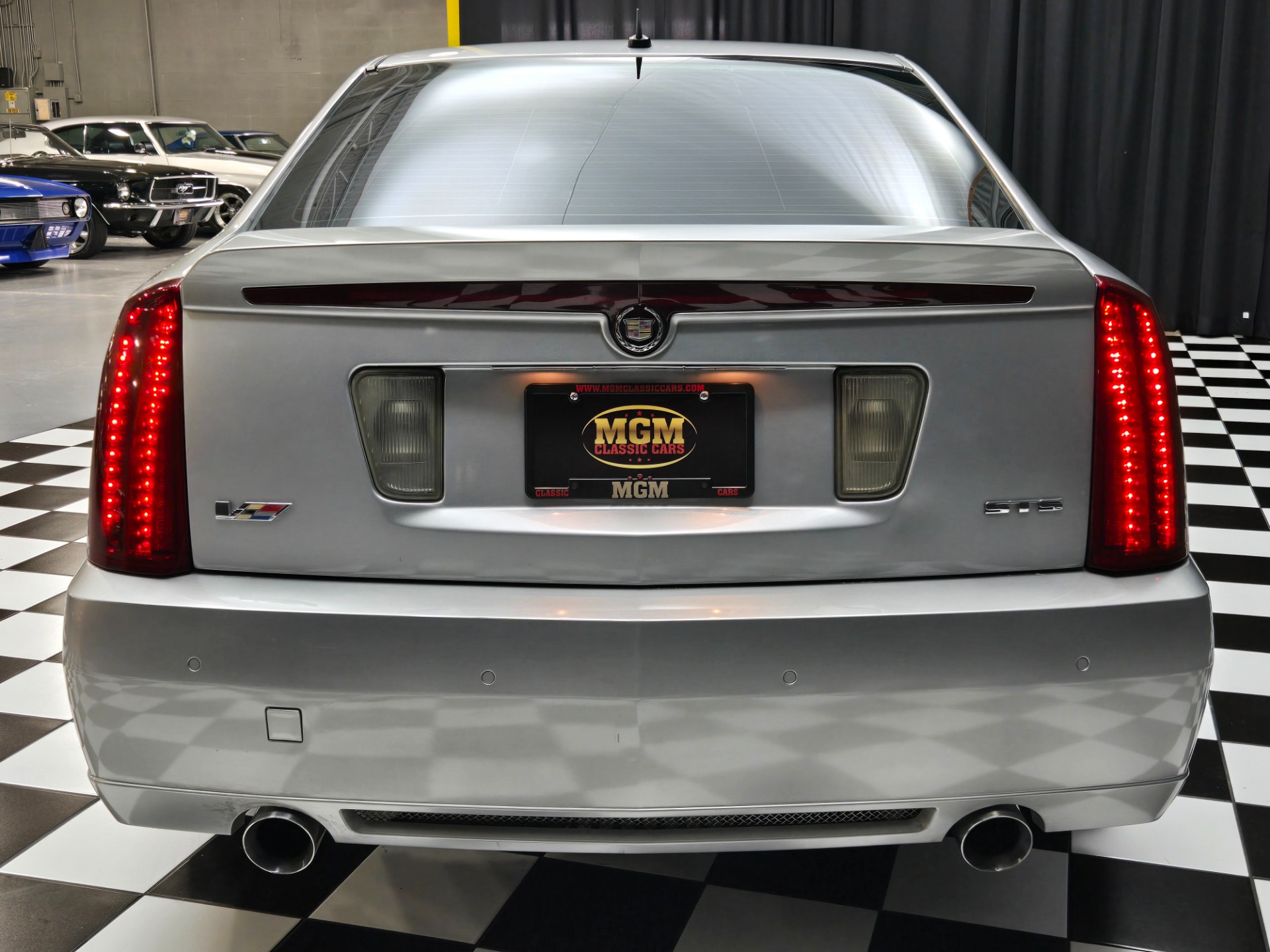 2006 Cadillac STS-V 5