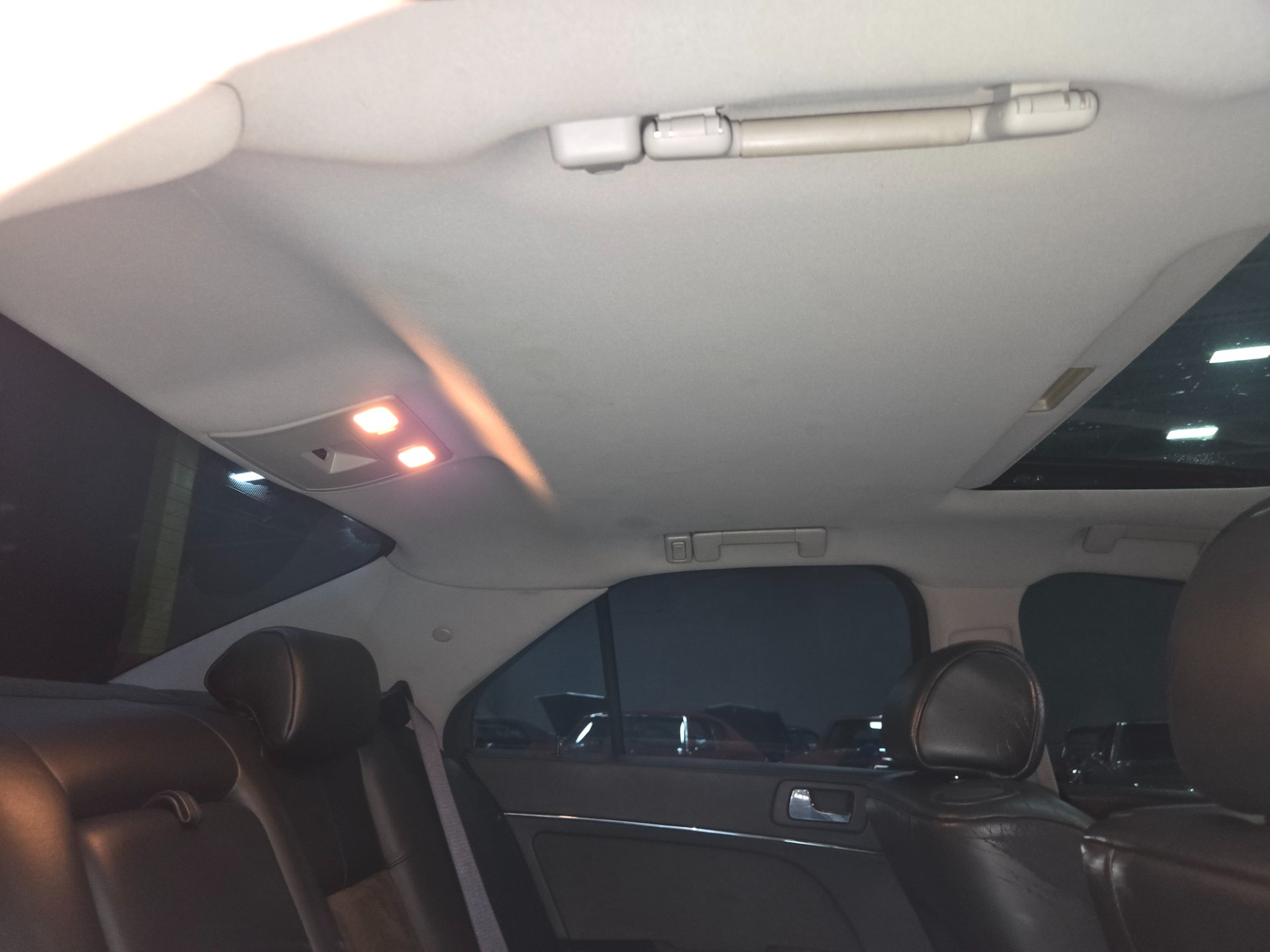 2006 Cadillac STS-V 82
