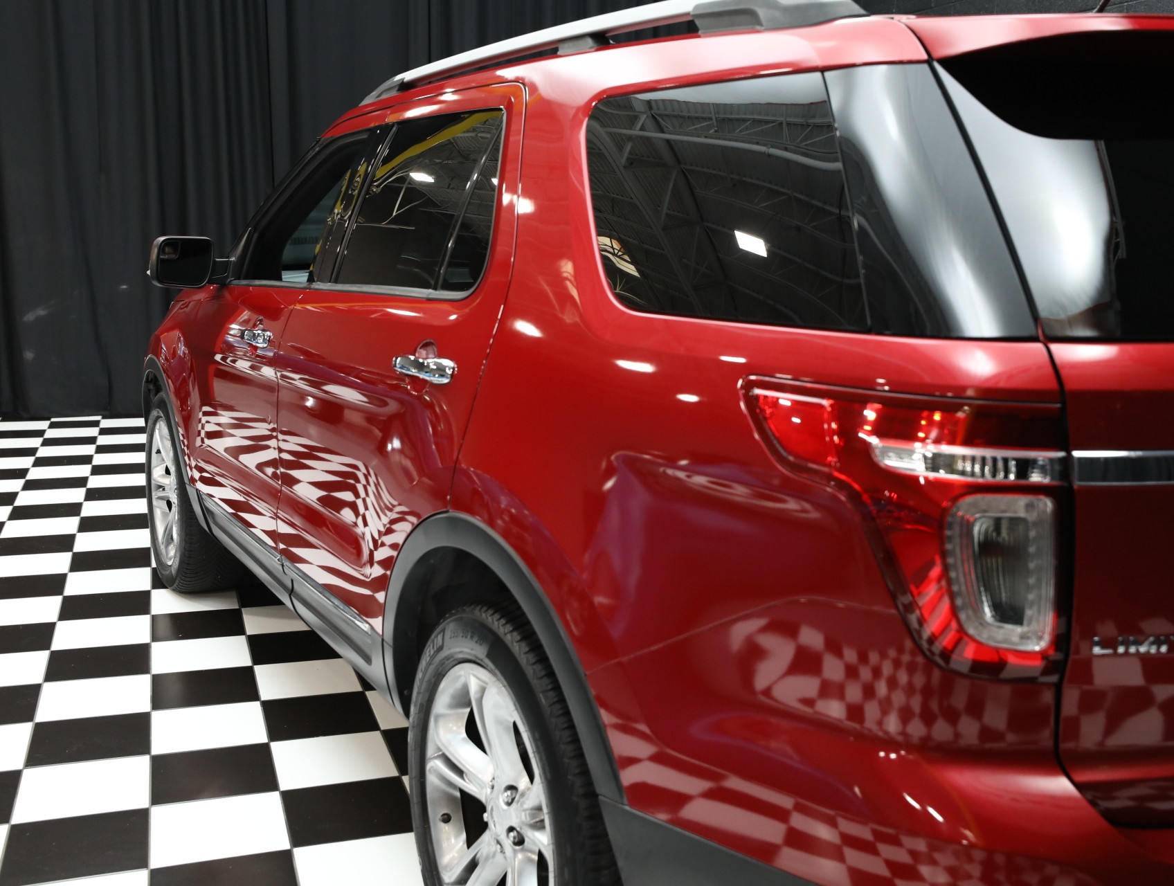 2012 Ford Explorer 27