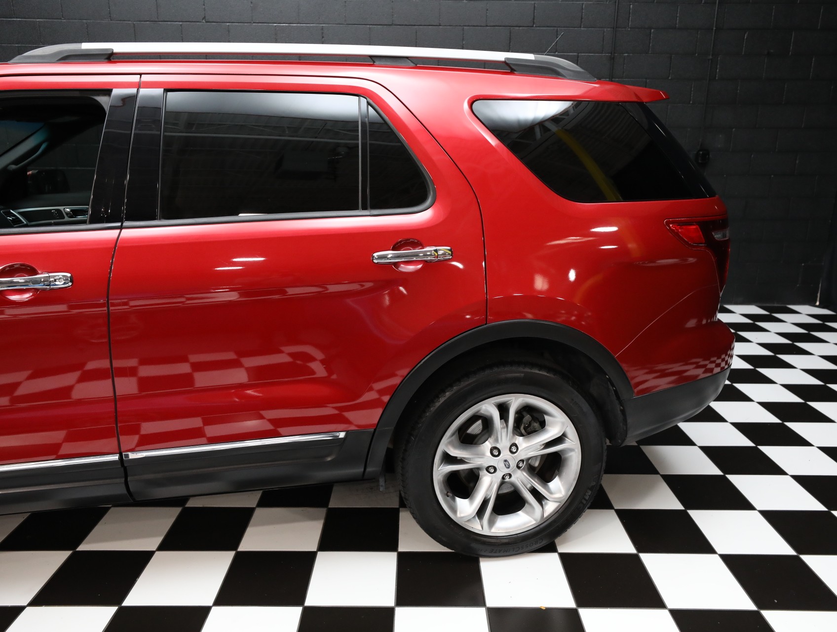 2012 Ford Explorer 28