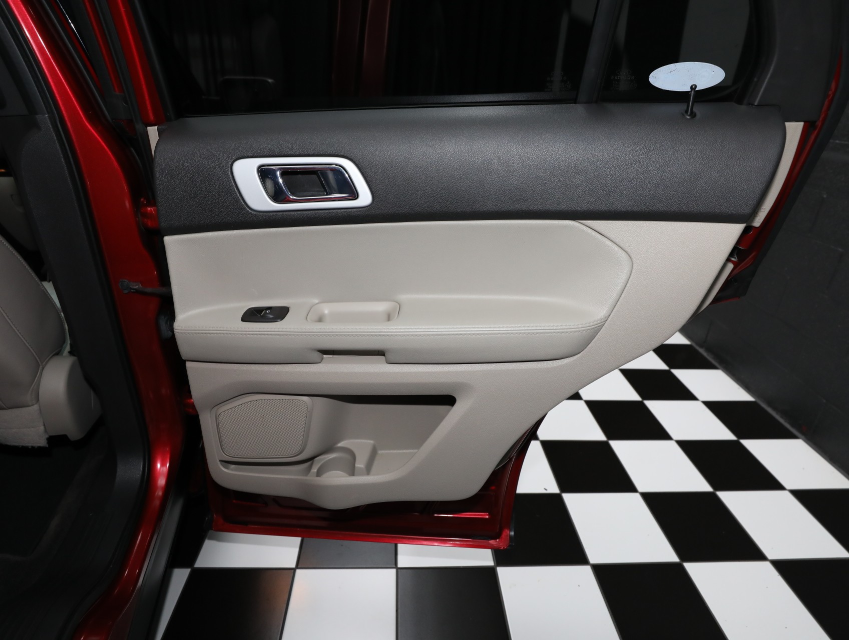 2012 Ford Explorer 40