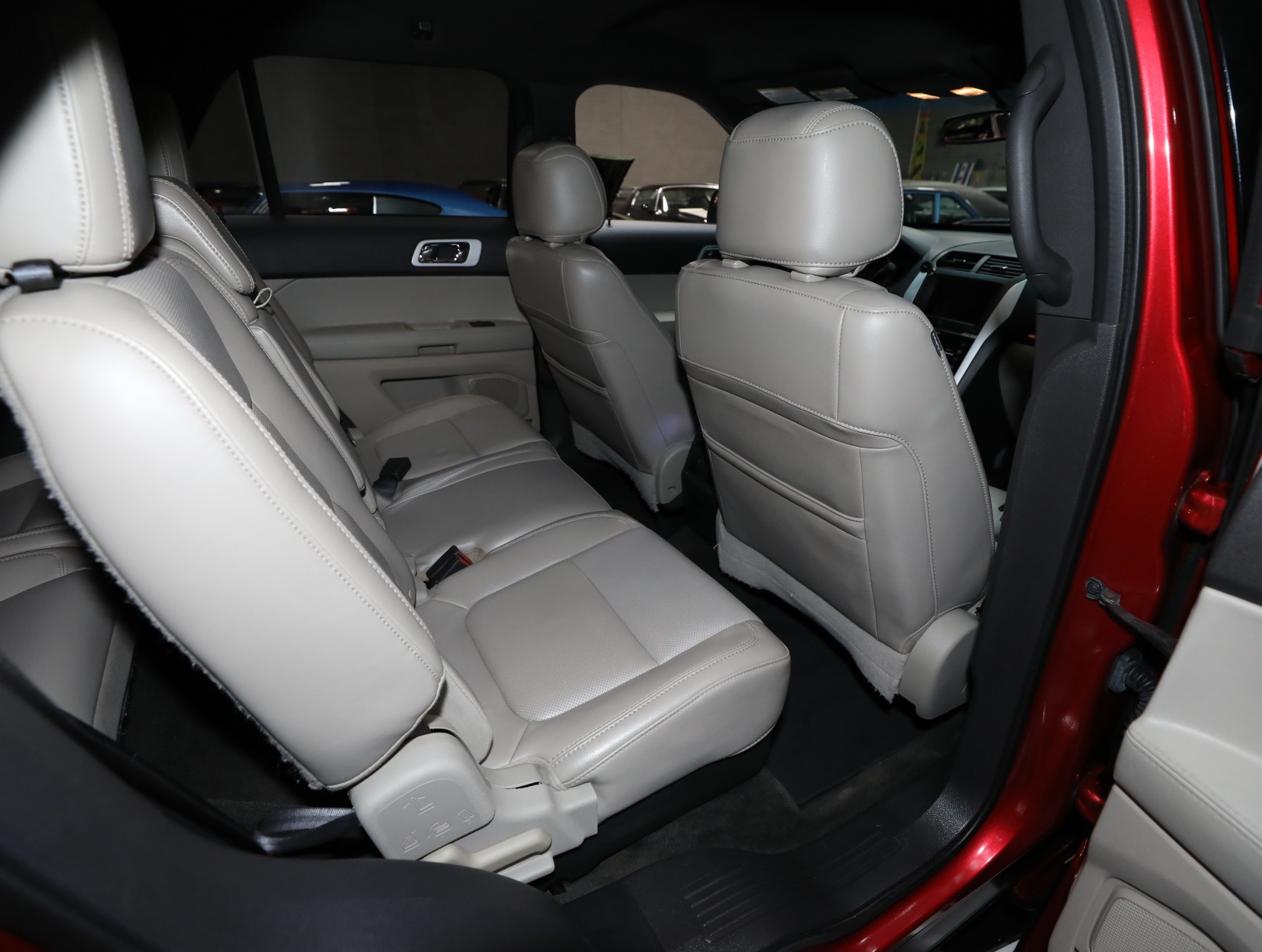 2012 Ford Explorer 41