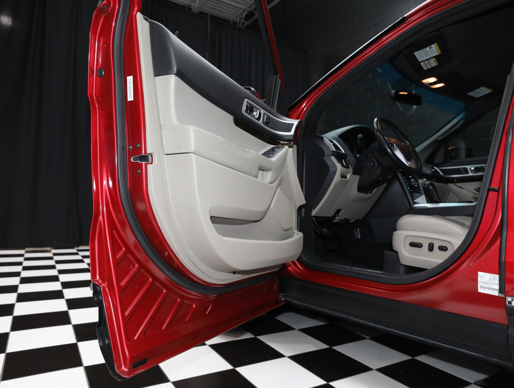 2012 Ford Explorer 52