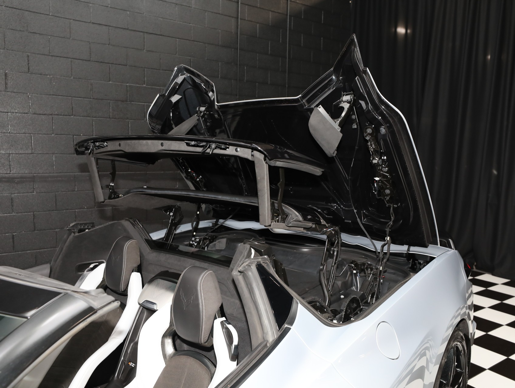 2021 Chevrolet Corvette 45