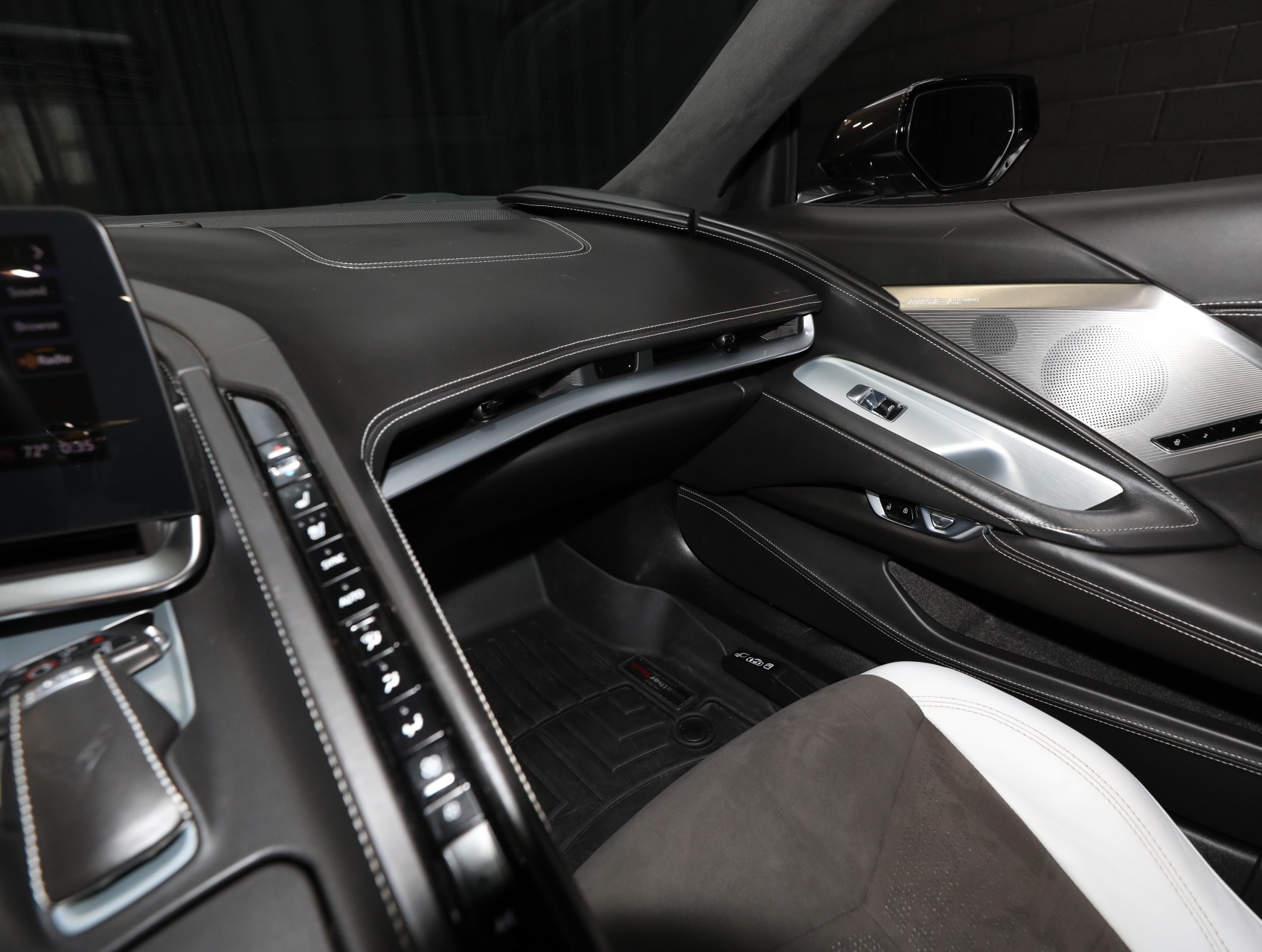 2021 Chevrolet Corvette 68
