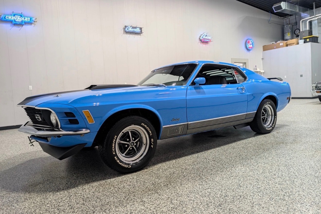 1970 Ford Mustang 10