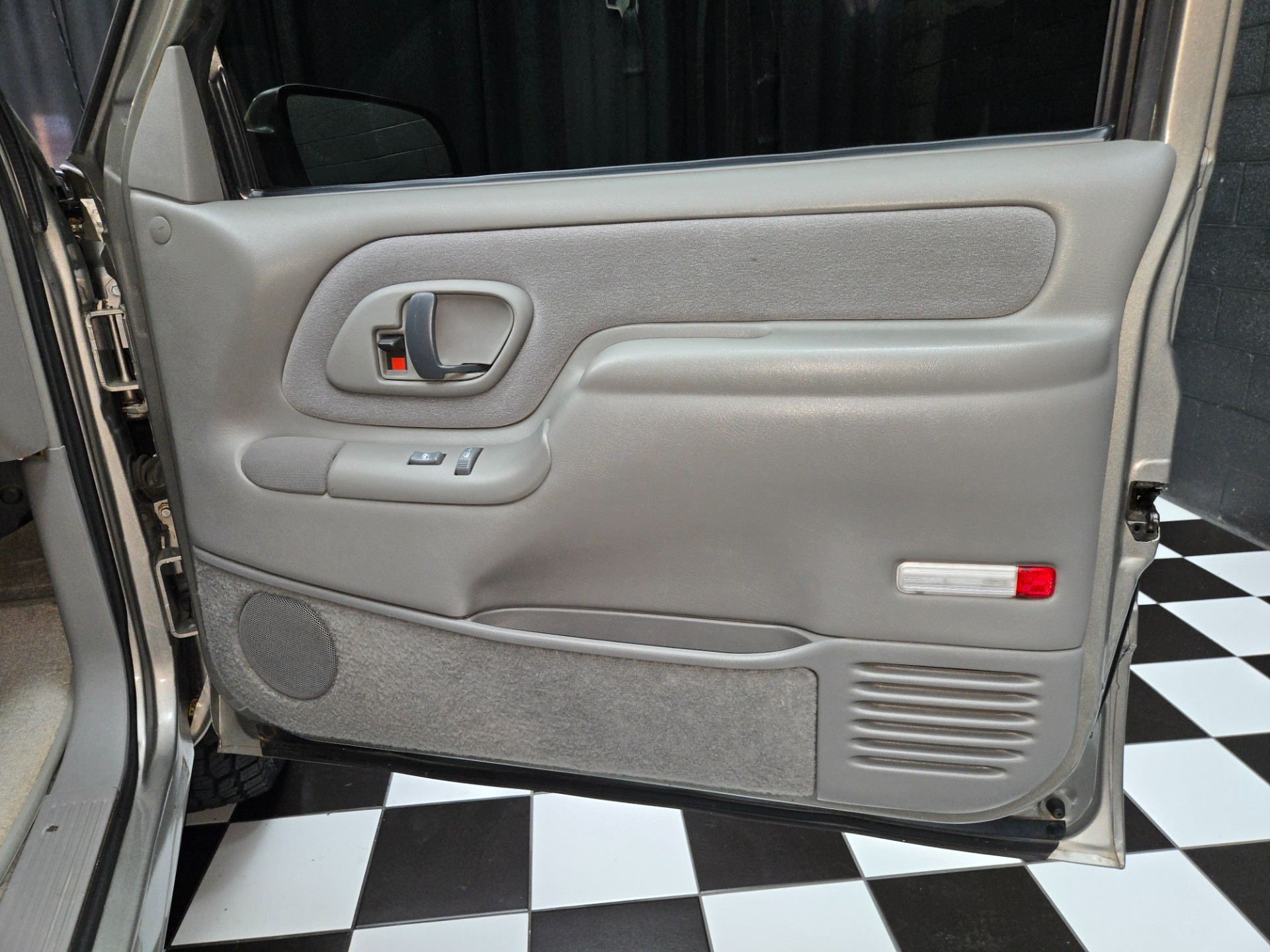 1999 GMC Yukon 121
