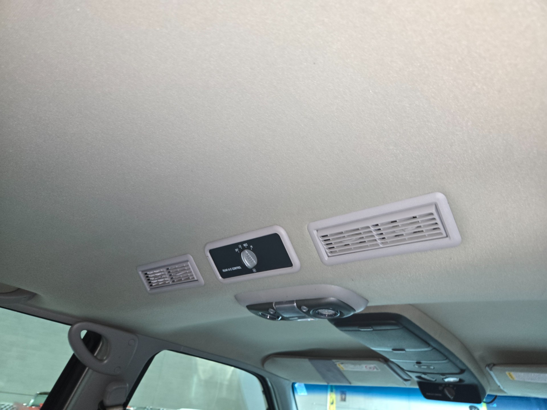1999 GMC Yukon 139