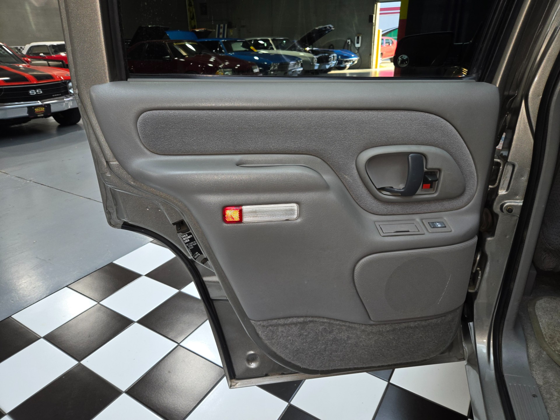 1999 GMC Yukon 142