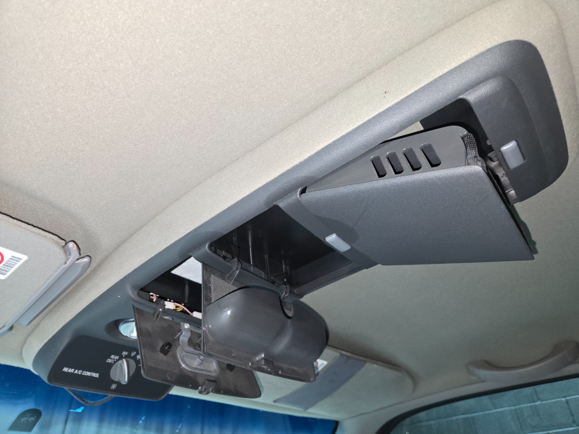 1999 GMC Yukon 159