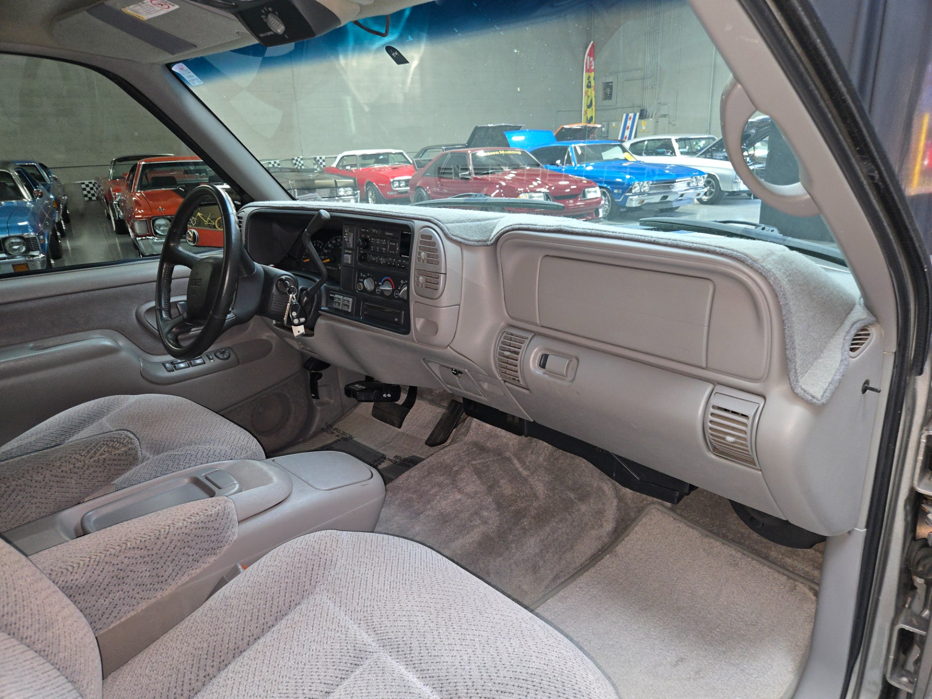 1999 GMC Yukon 18