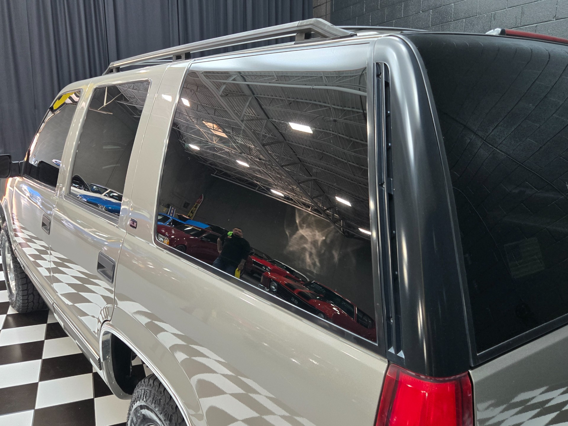 1999 GMC Yukon 54