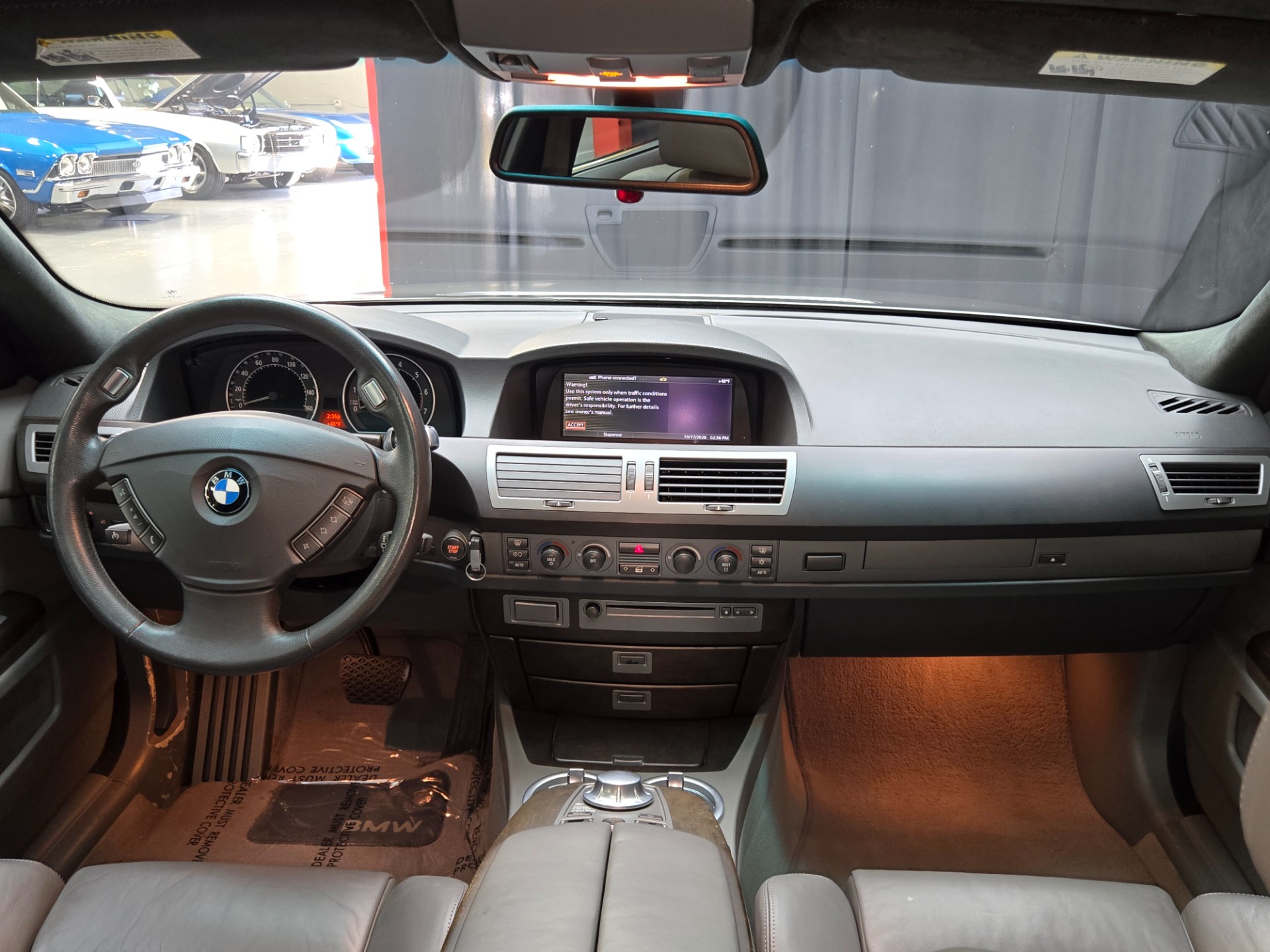 2004 BMW 7 Series 11