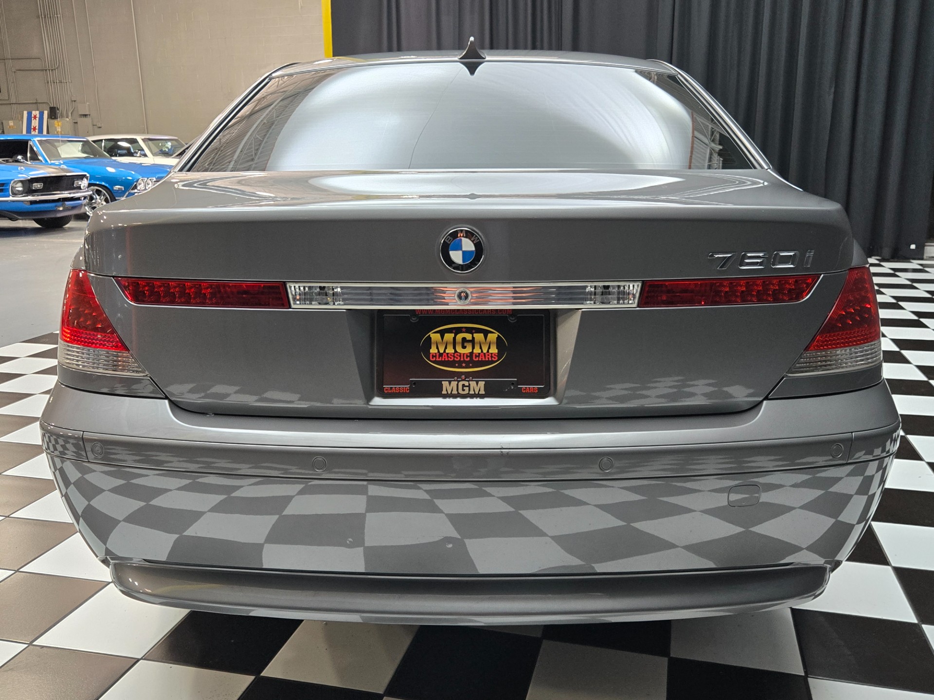 2004 BMW 7 Series 35