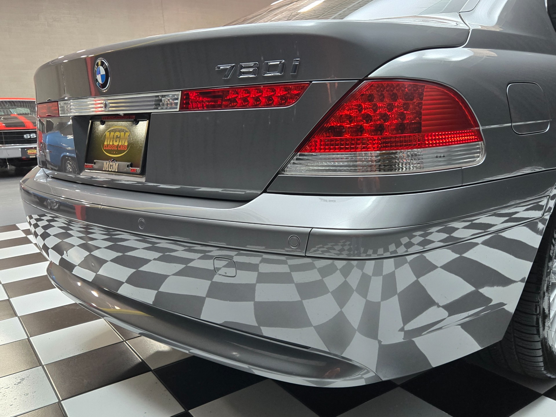 2004 BMW 7 Series 39