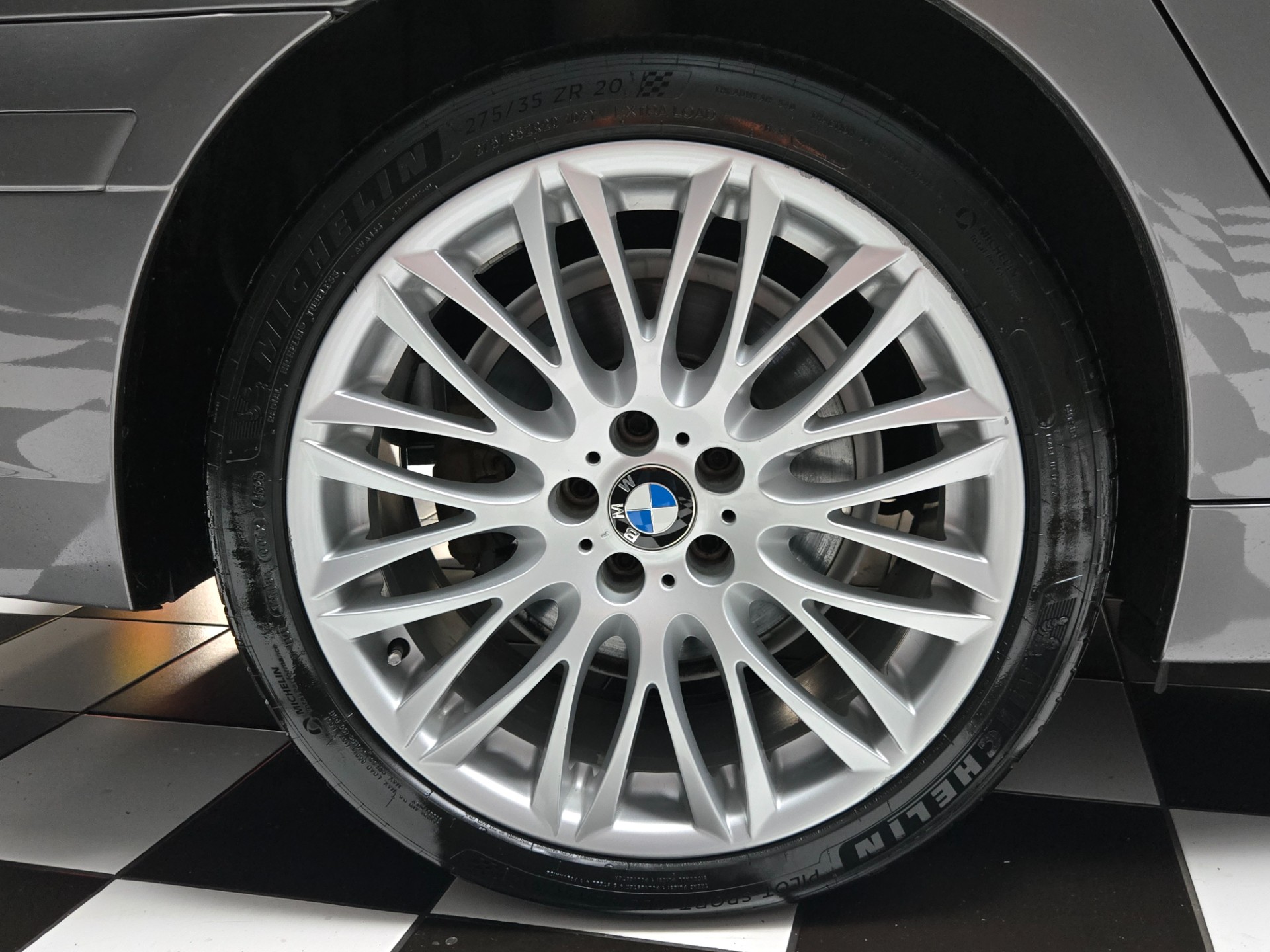 2004 BMW 7 Series 42