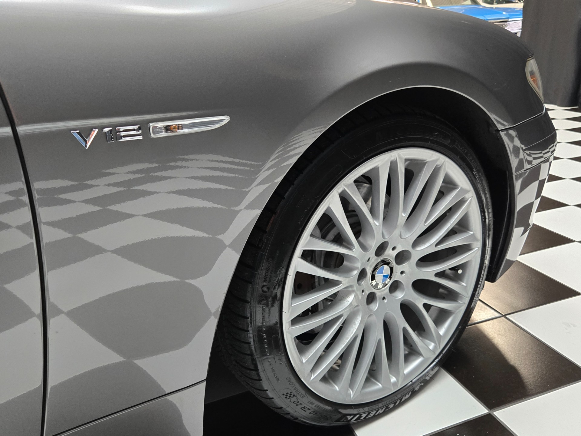 2004 BMW 7 Series 47