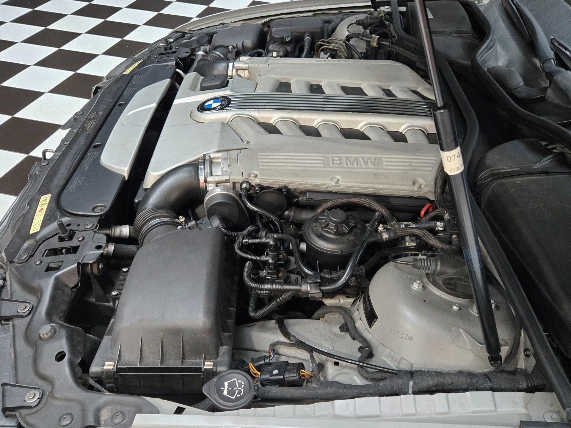 2004 BMW 7 Series 65
