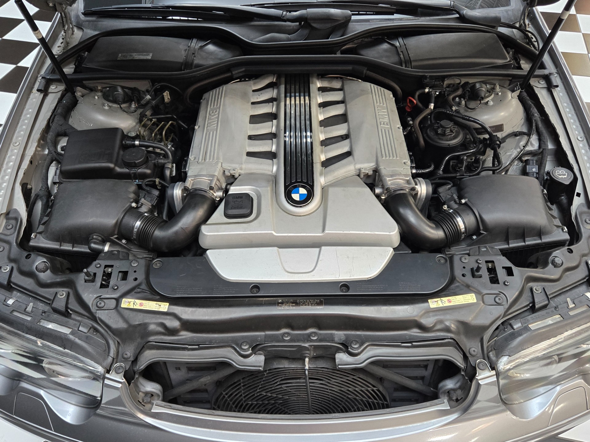 2004 BMW 7 Series 7
