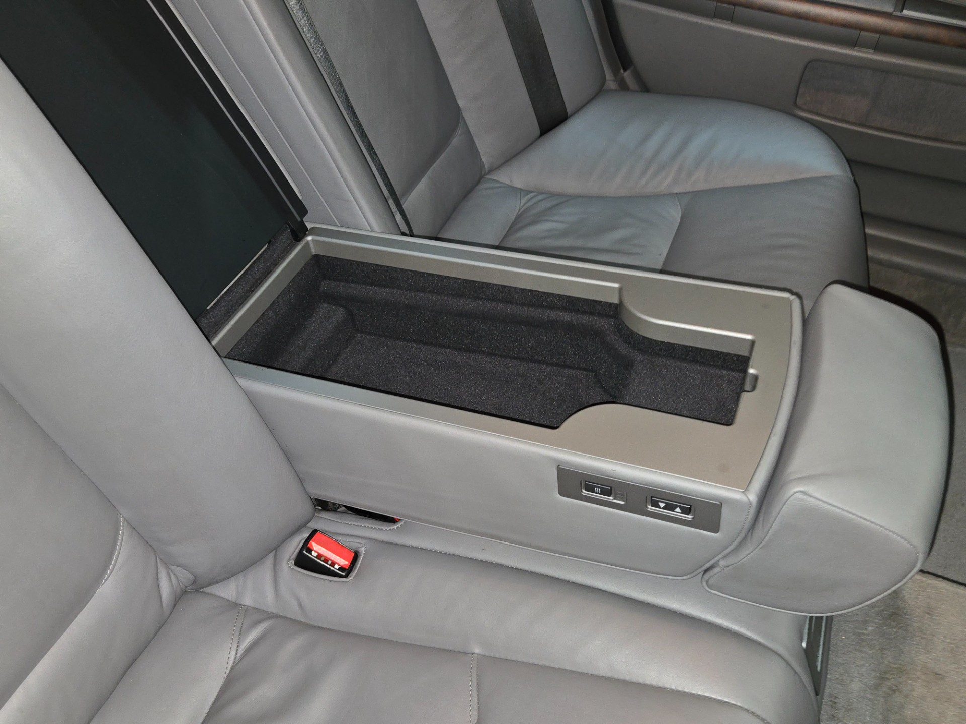 2004 BMW 7 Series 91