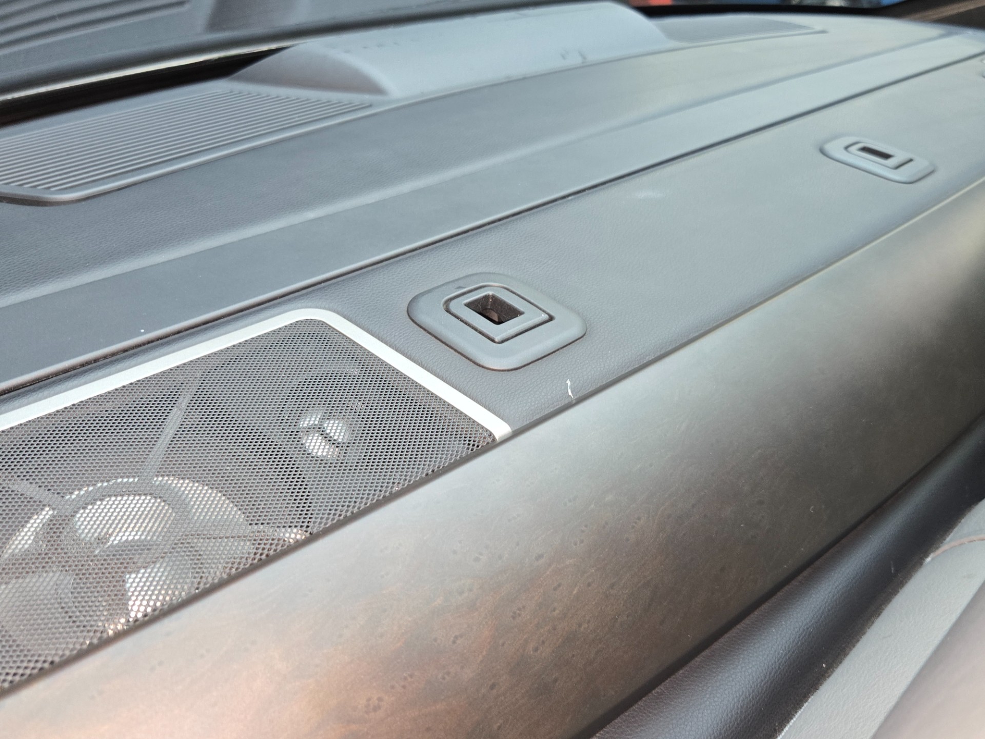 2004 BMW 7 Series 92