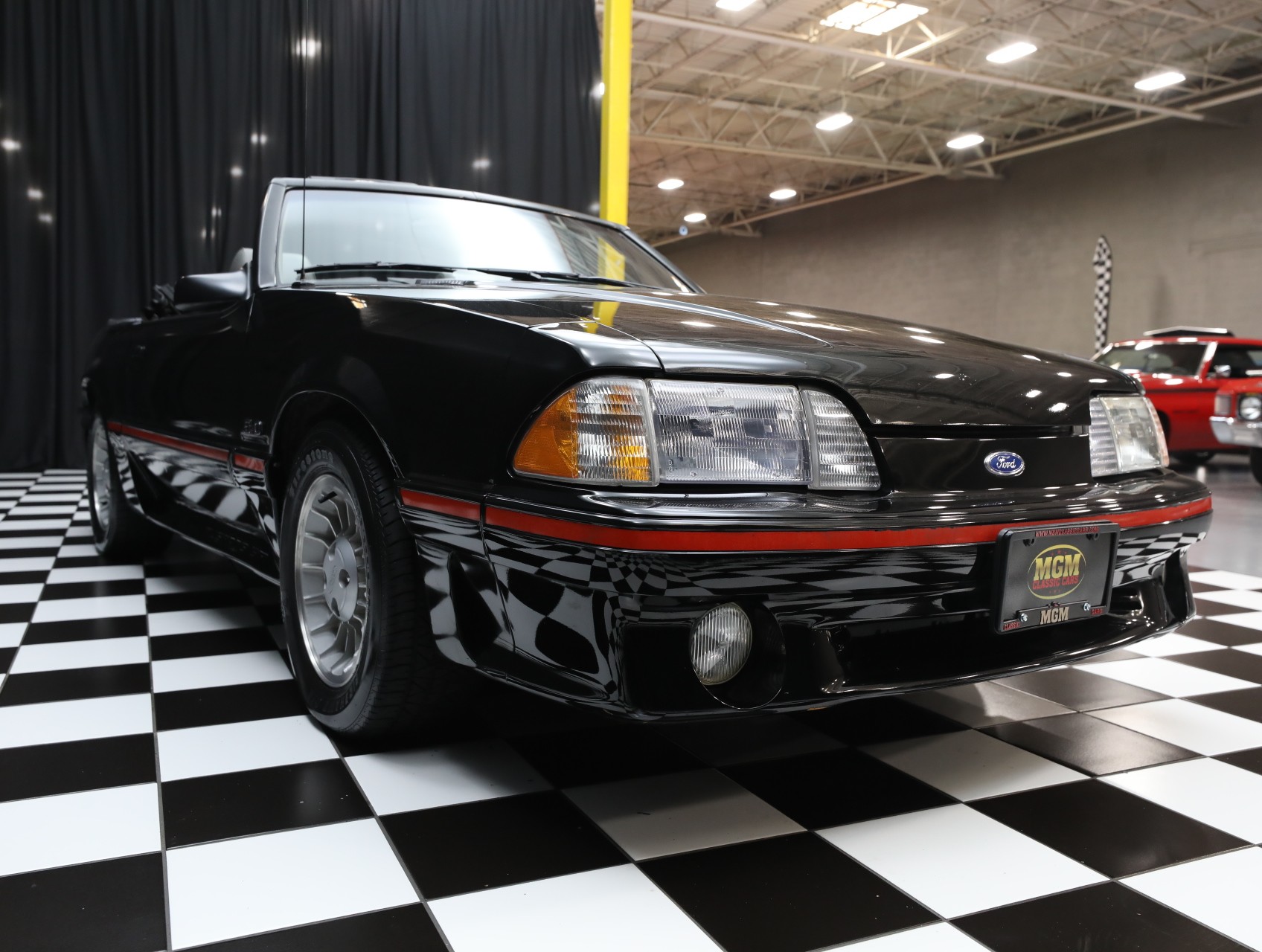 1987 Ford Mustang 26