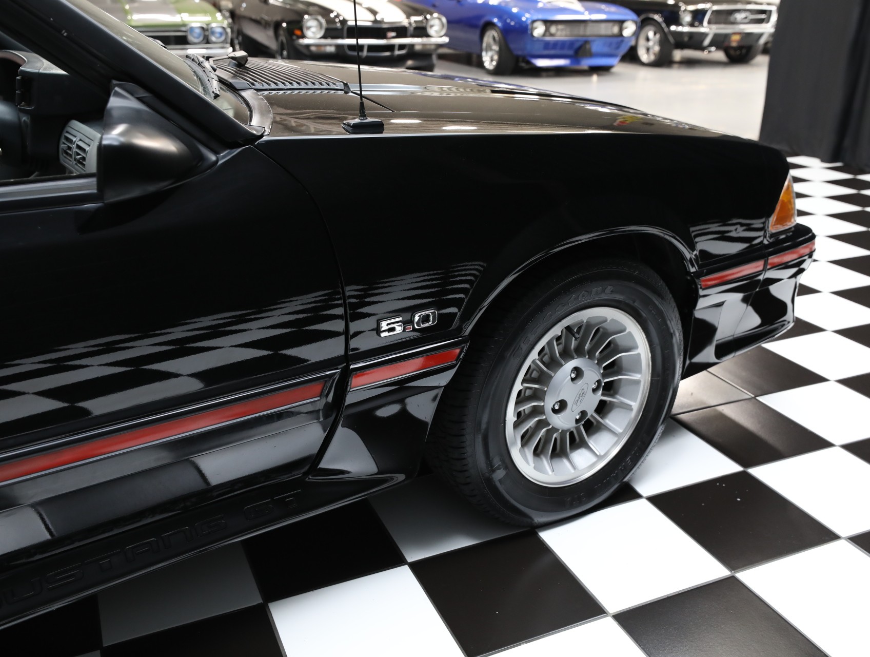 1987 Ford Mustang 28