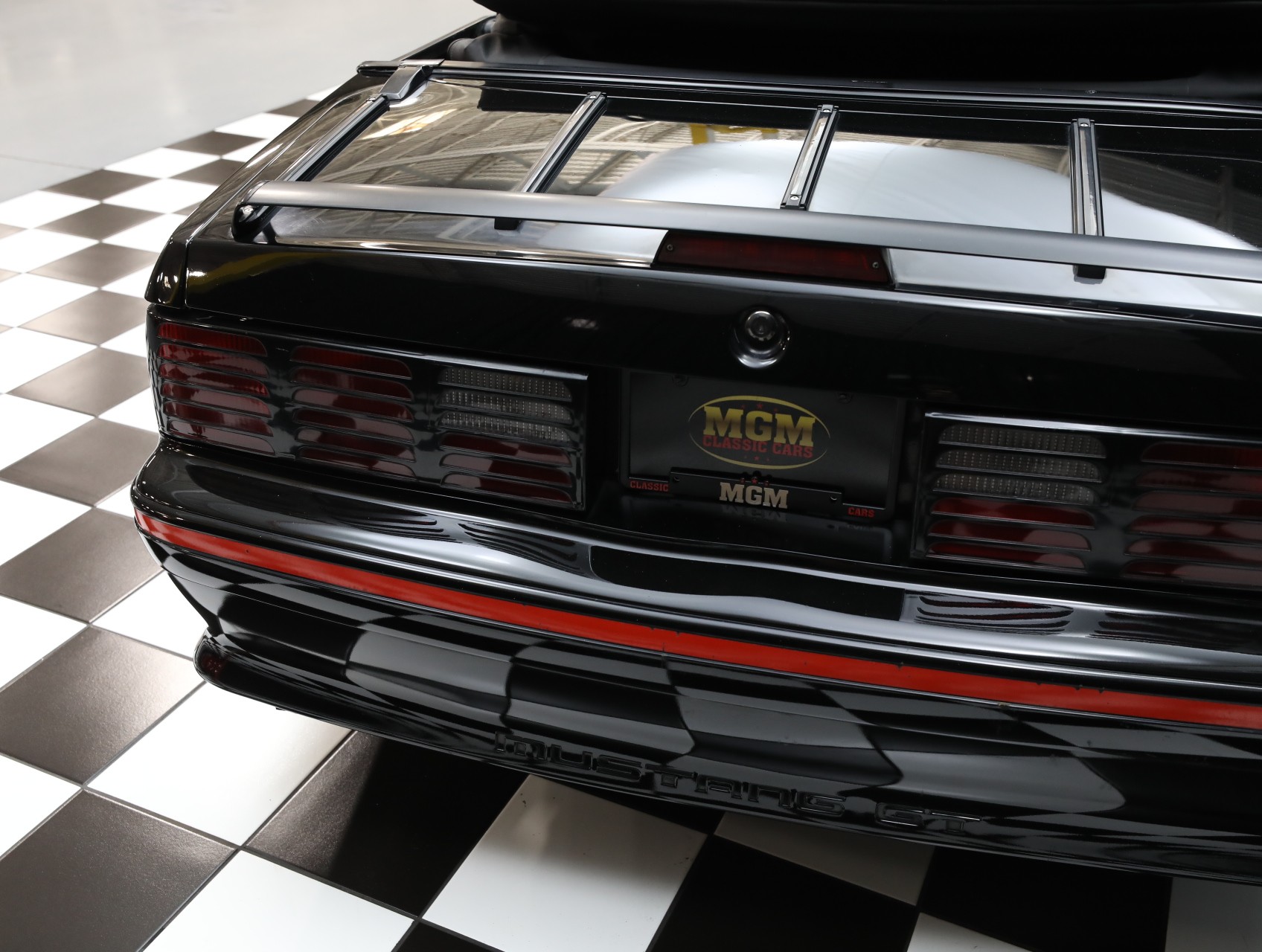1987 Ford Mustang 37