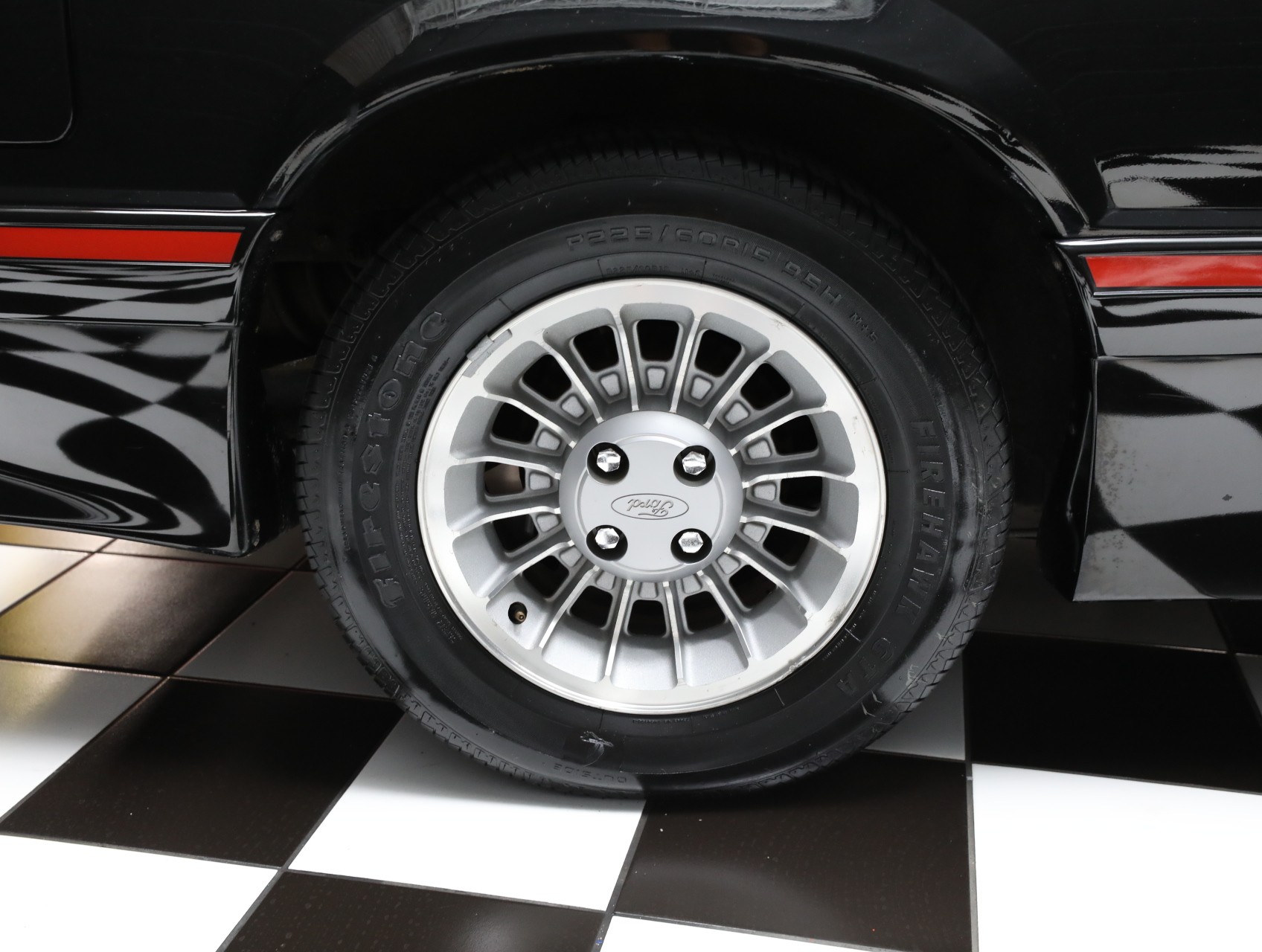 1987 Ford Mustang 47