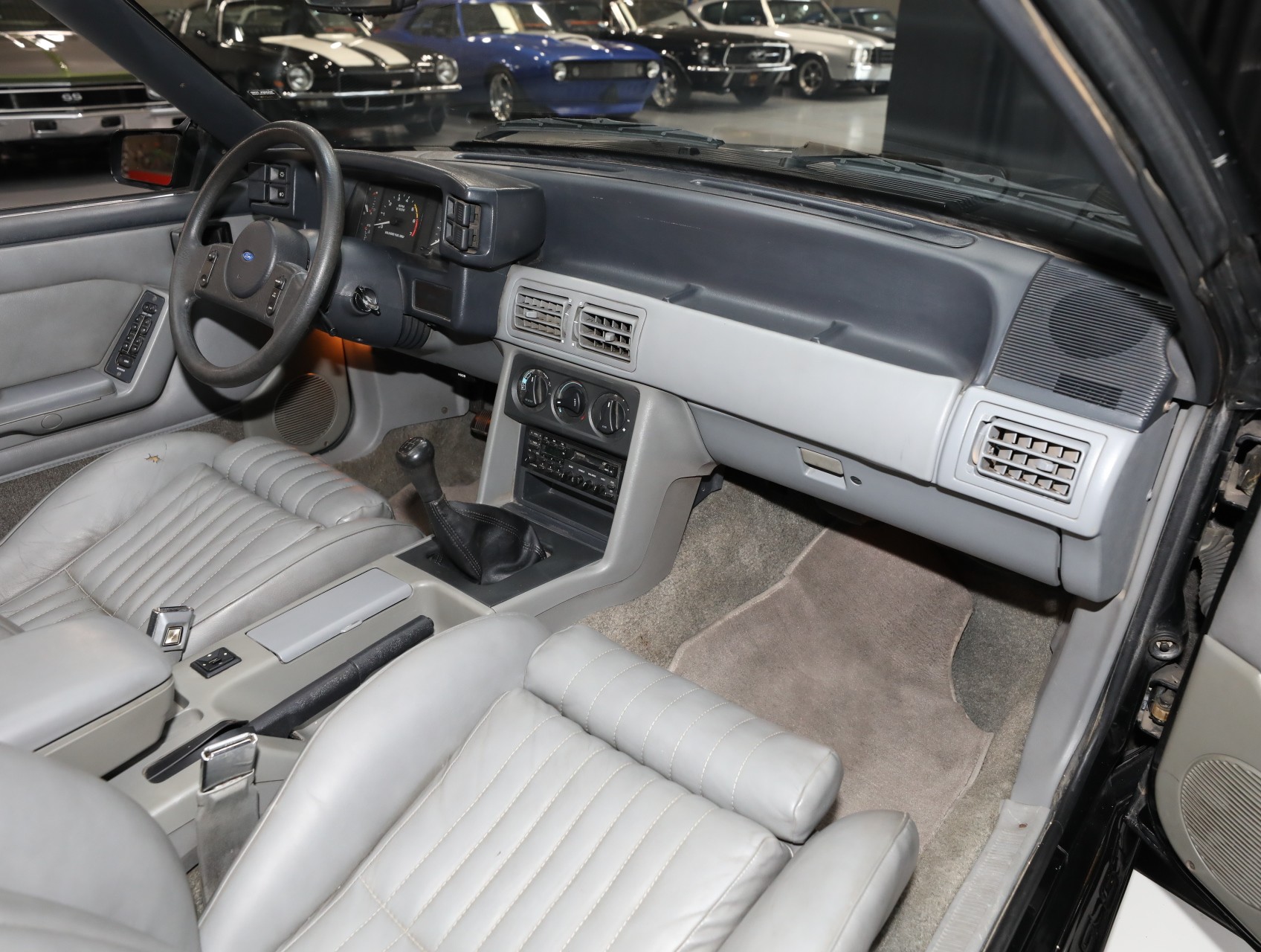 1987 Ford Mustang 52
