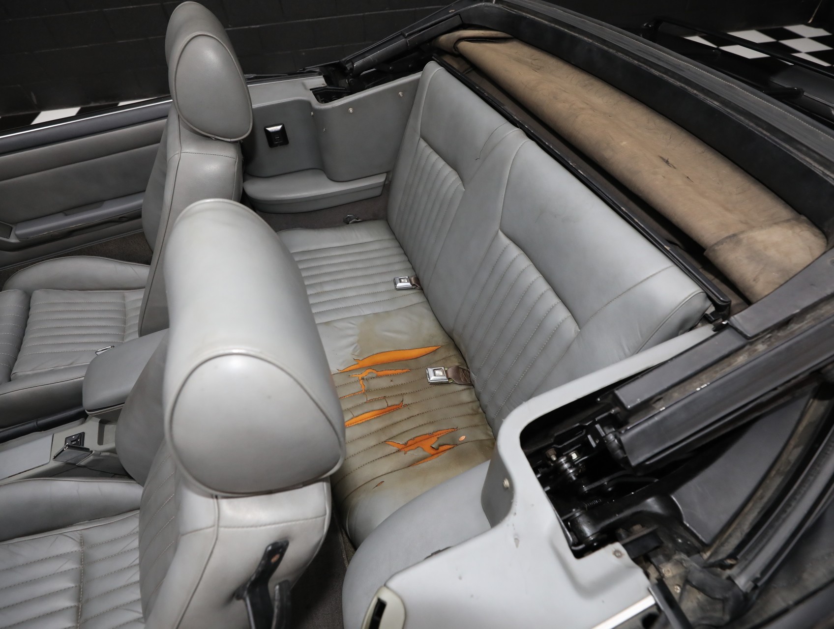 1987 Ford Mustang 58
