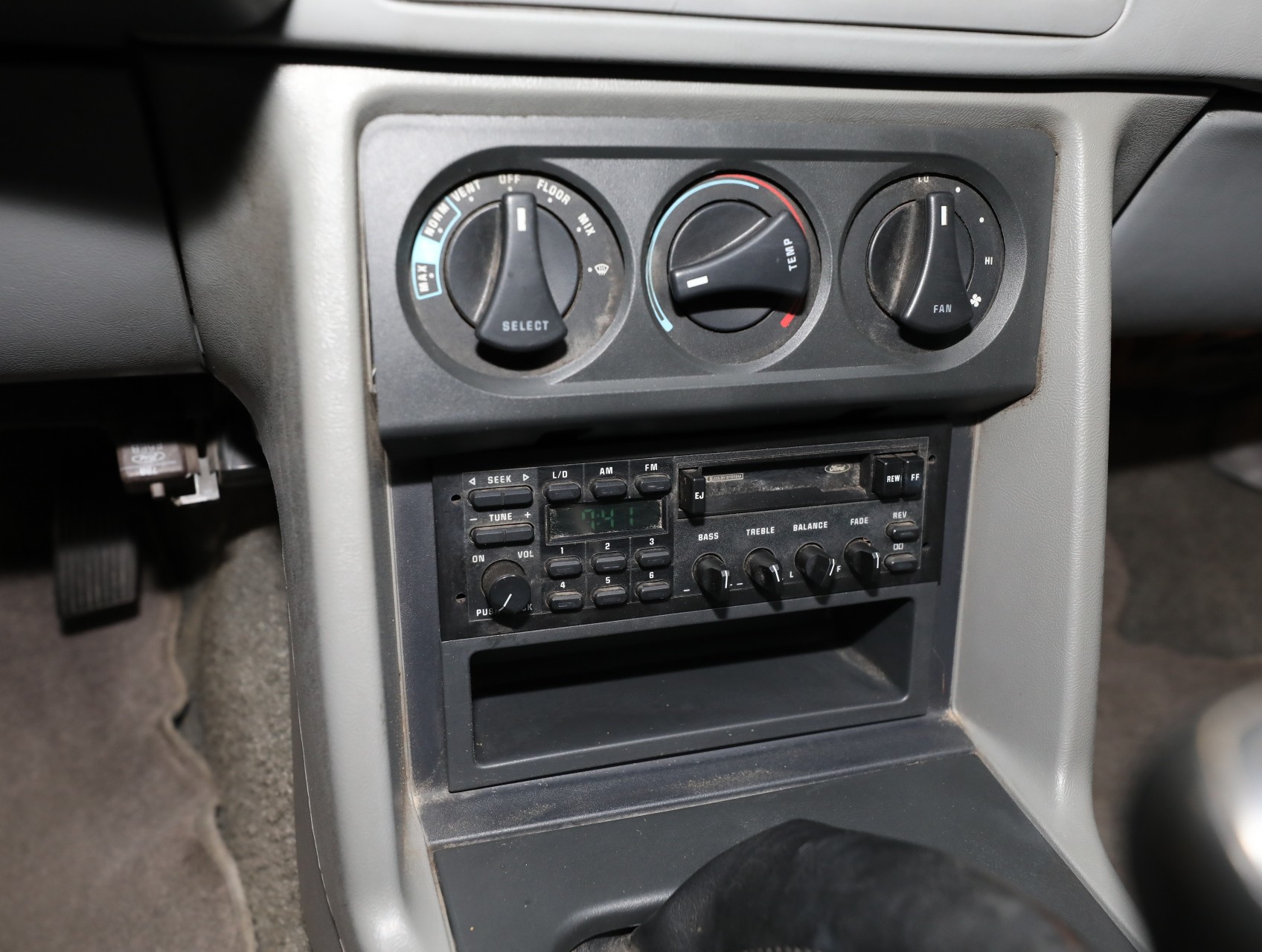 1987 Ford Mustang 66