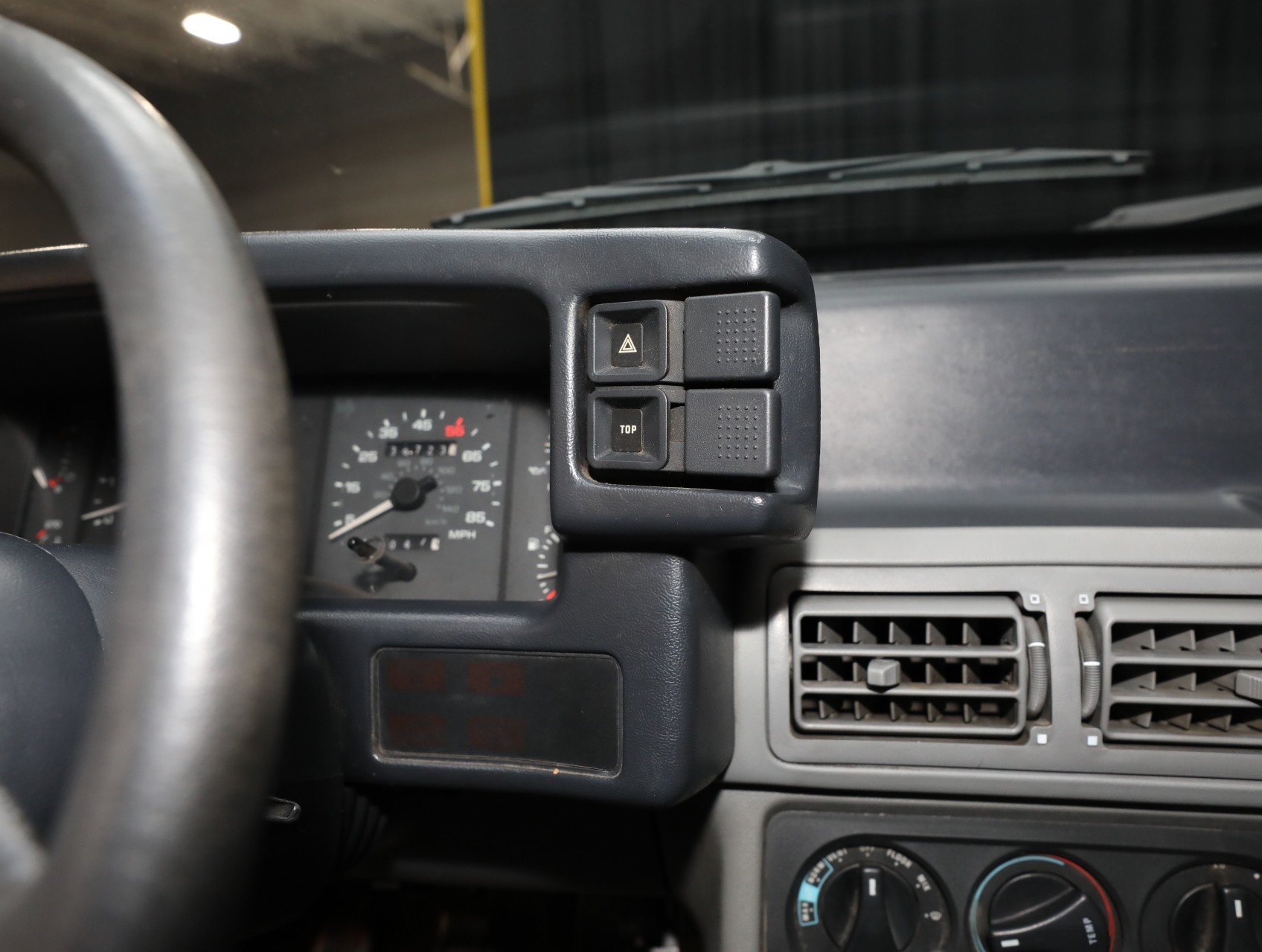 1987 Ford Mustang 68