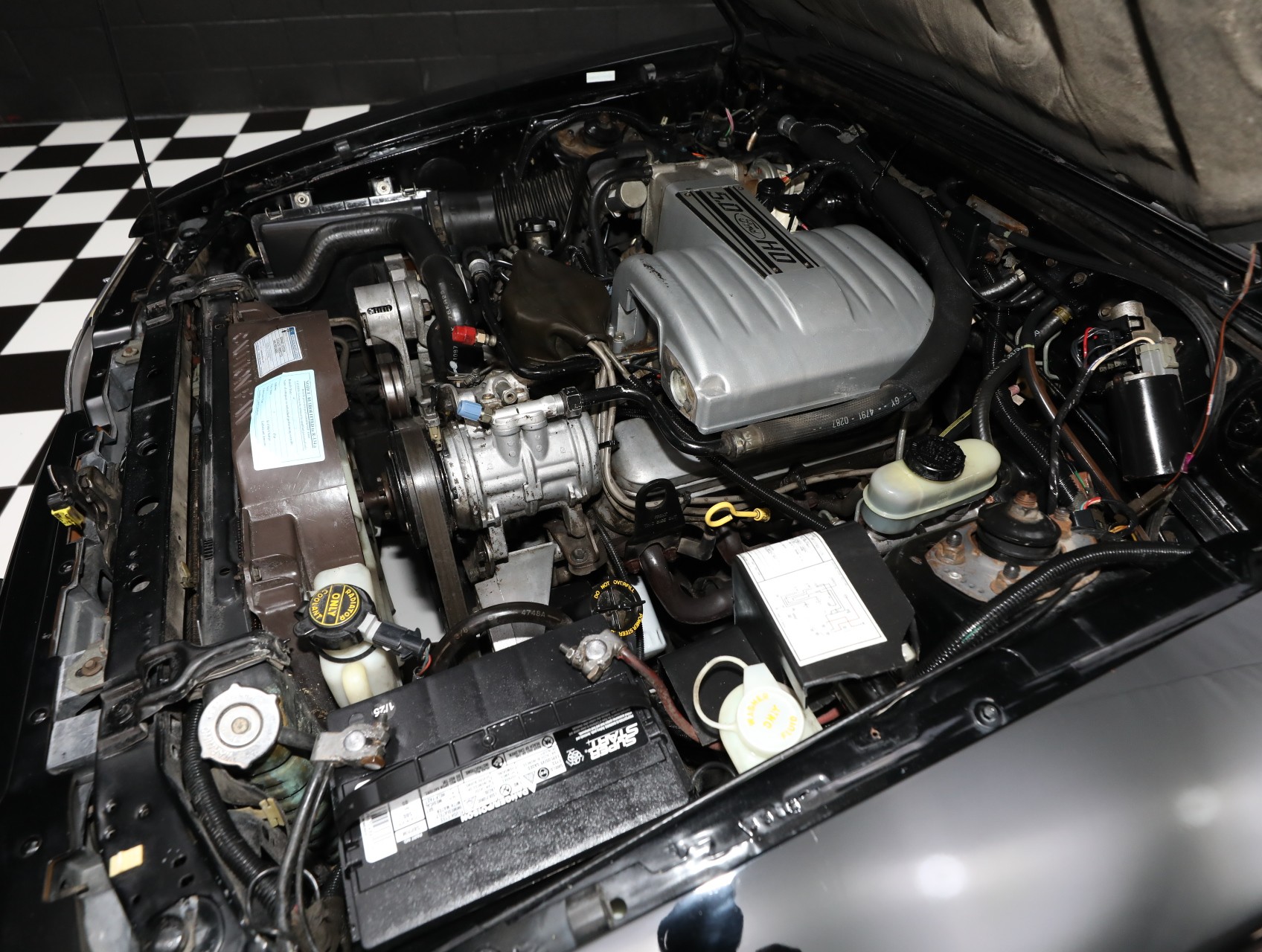 1987 Ford Mustang 77