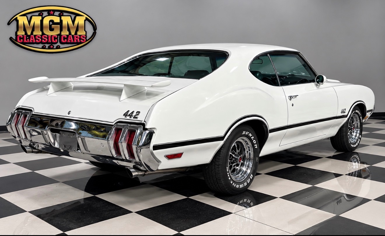 1970 Oldsmobile 442 2