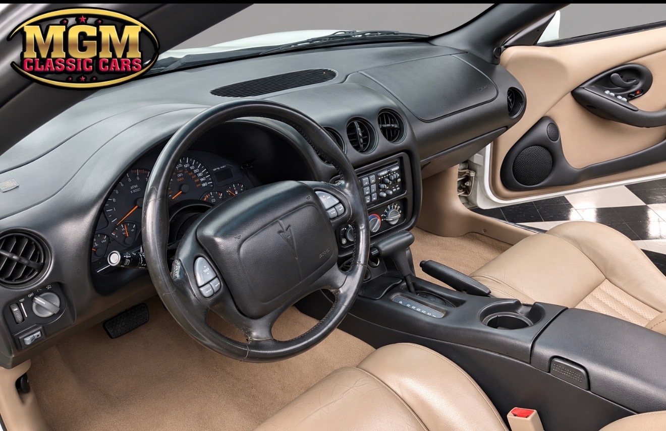 2001 Pontiac Firebird 2