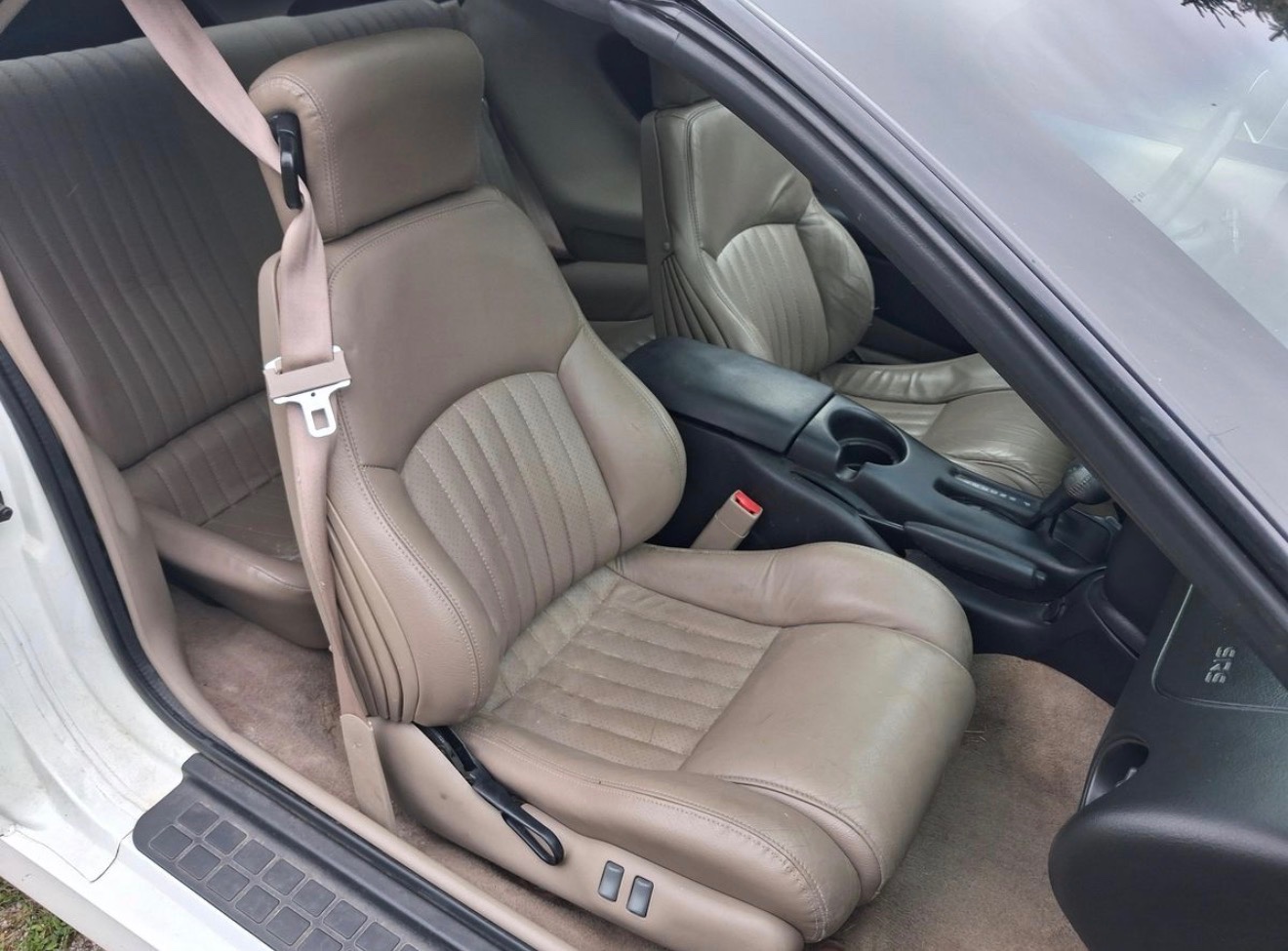 2001 Pontiac Firebird 4