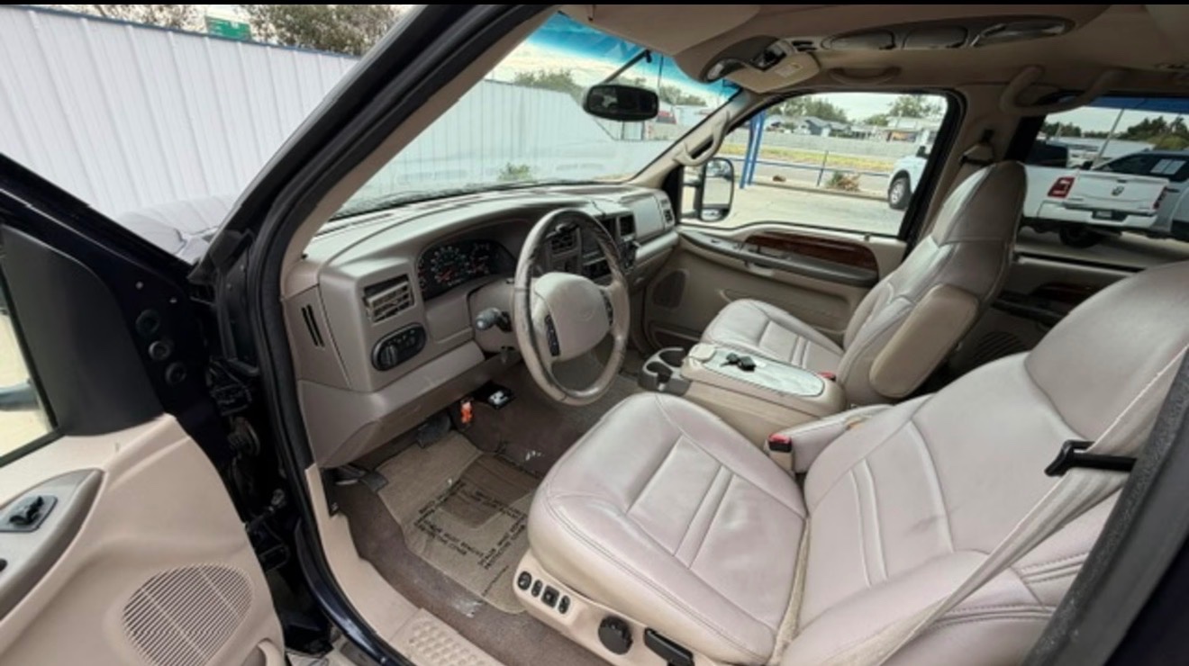 2001 Ford Excursion 6
