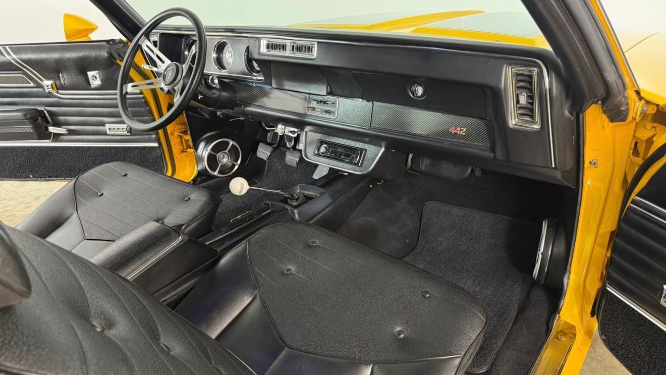 1970 Oldsmobile 442 6