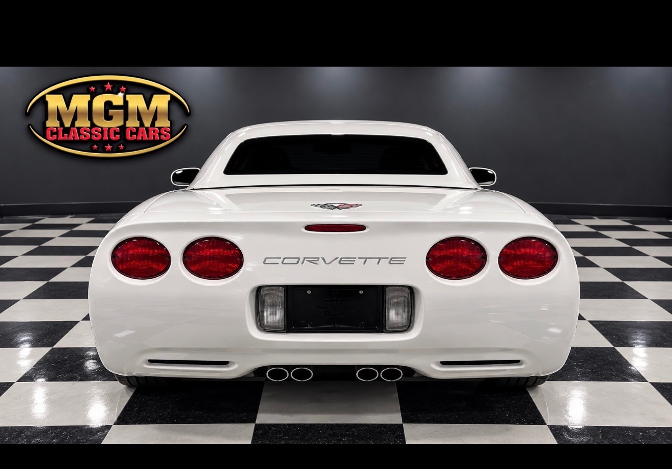 2003 Chevrolet Corvette 3