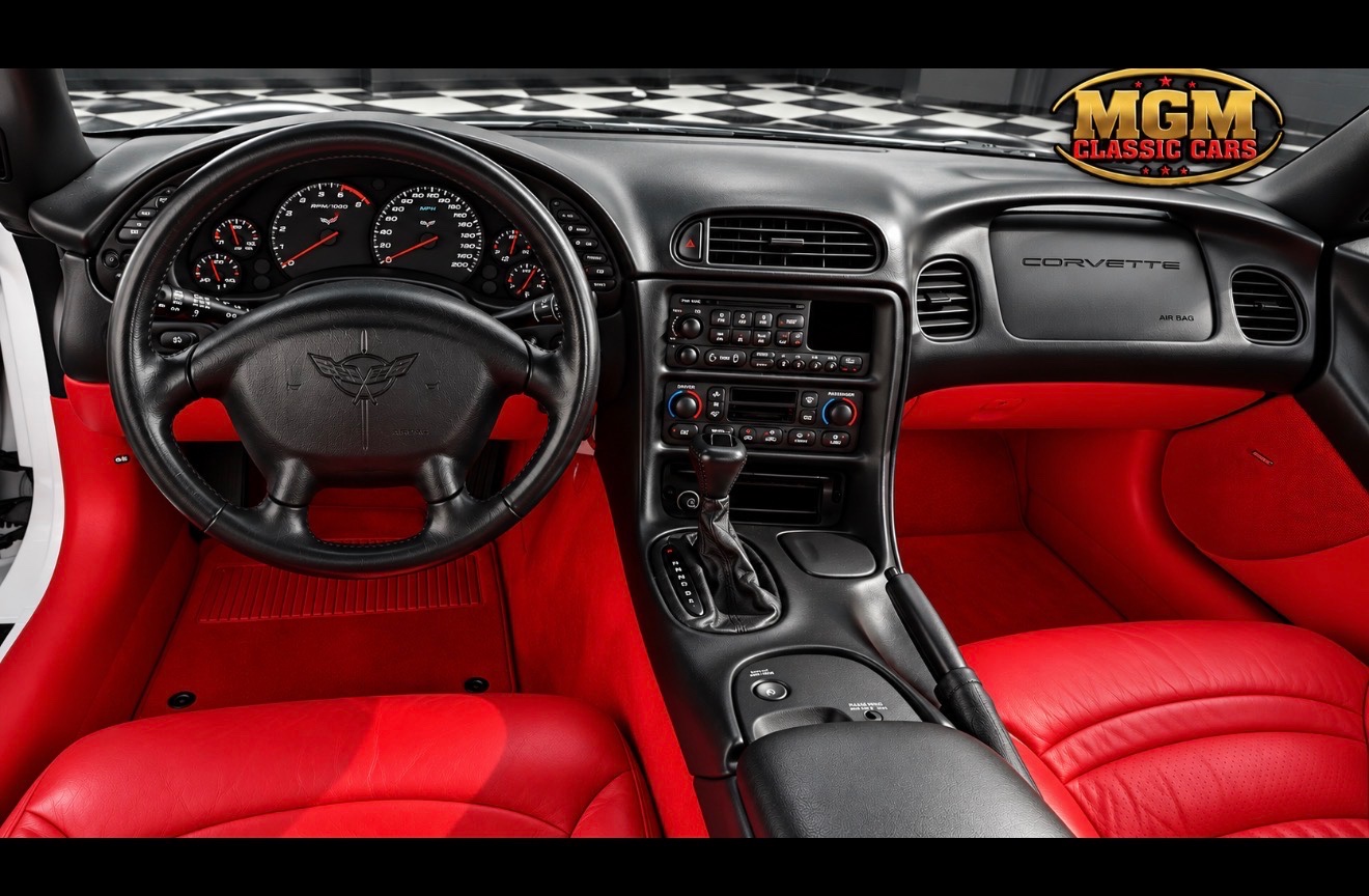 2003 Chevrolet Corvette 5